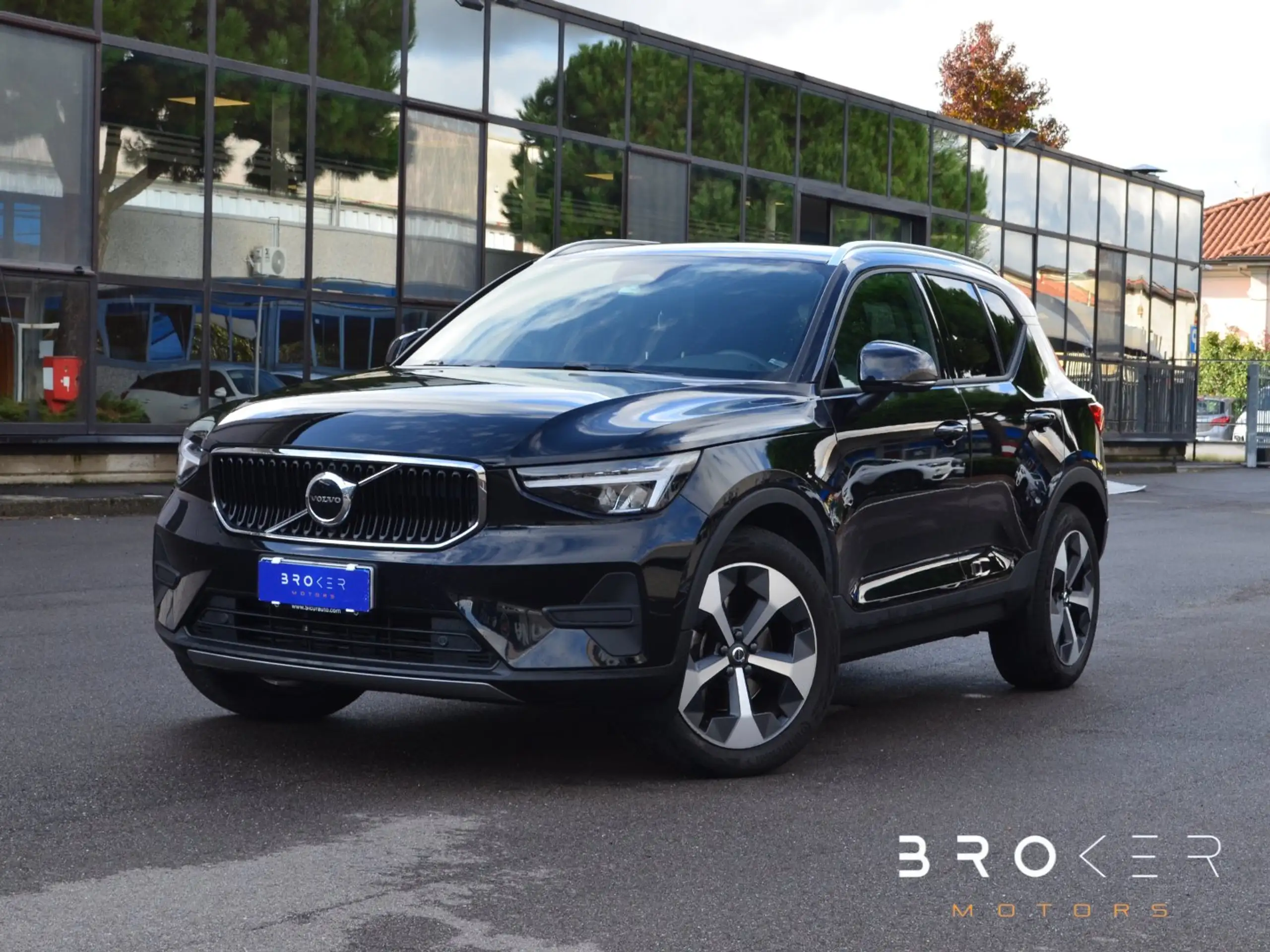 Volvo - XC40