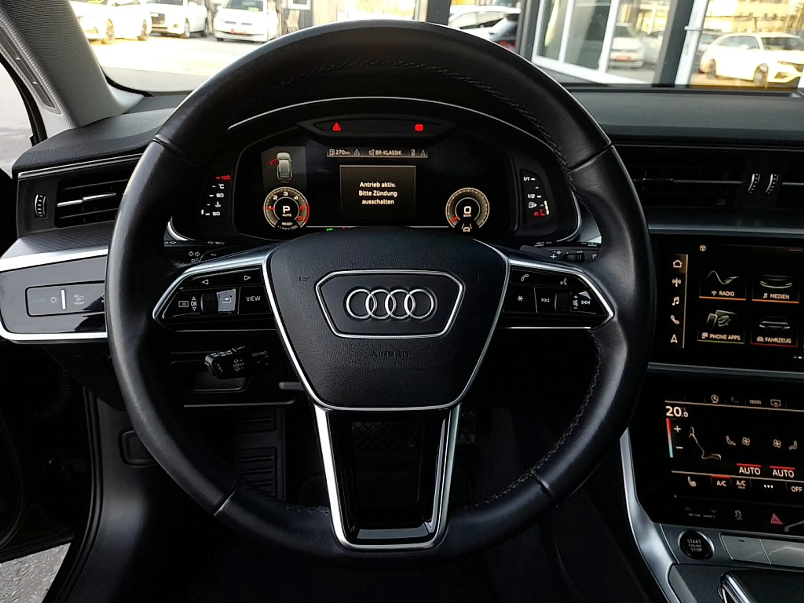 Audi - A6