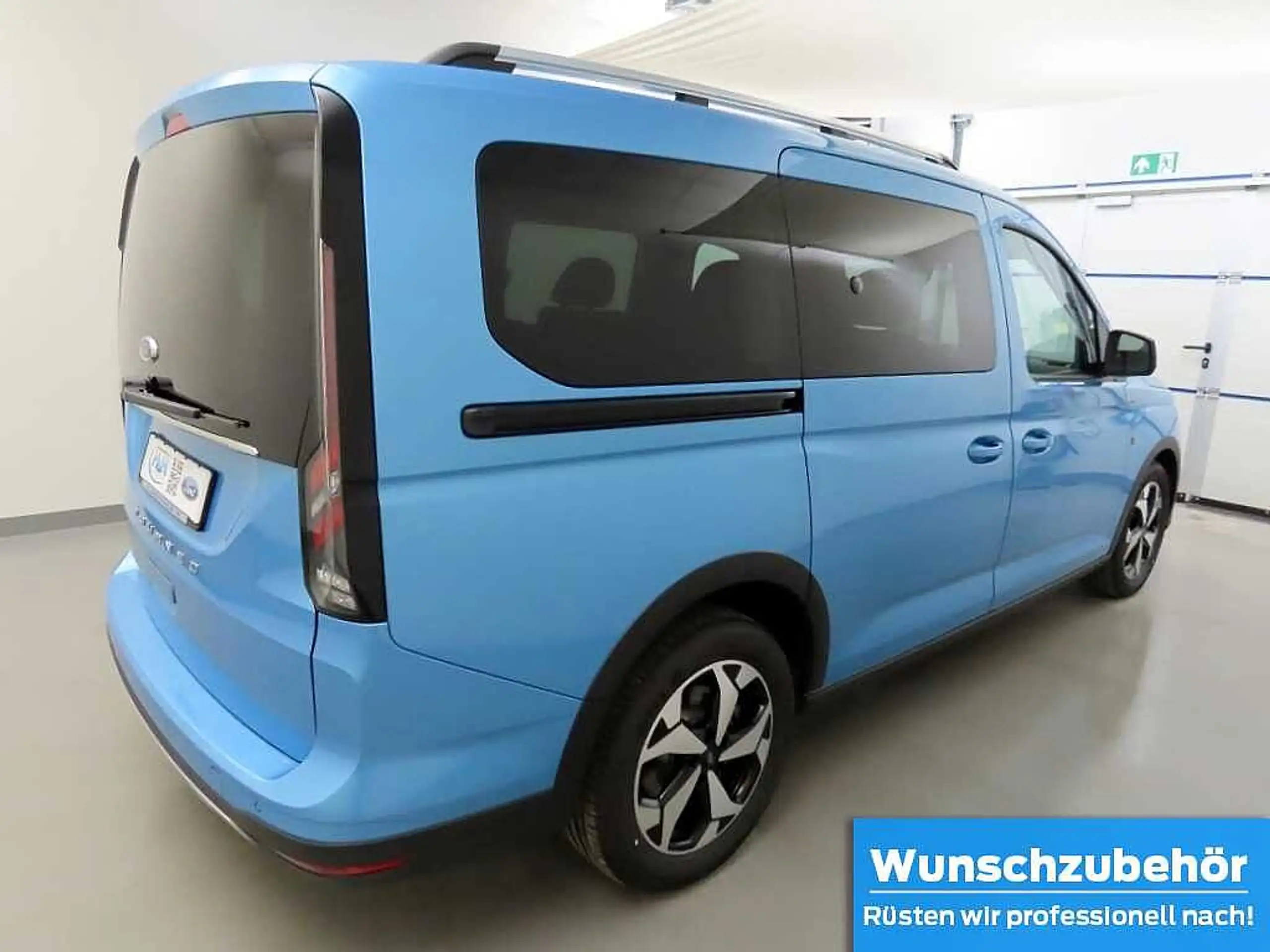 Ford - Grand Tourneo