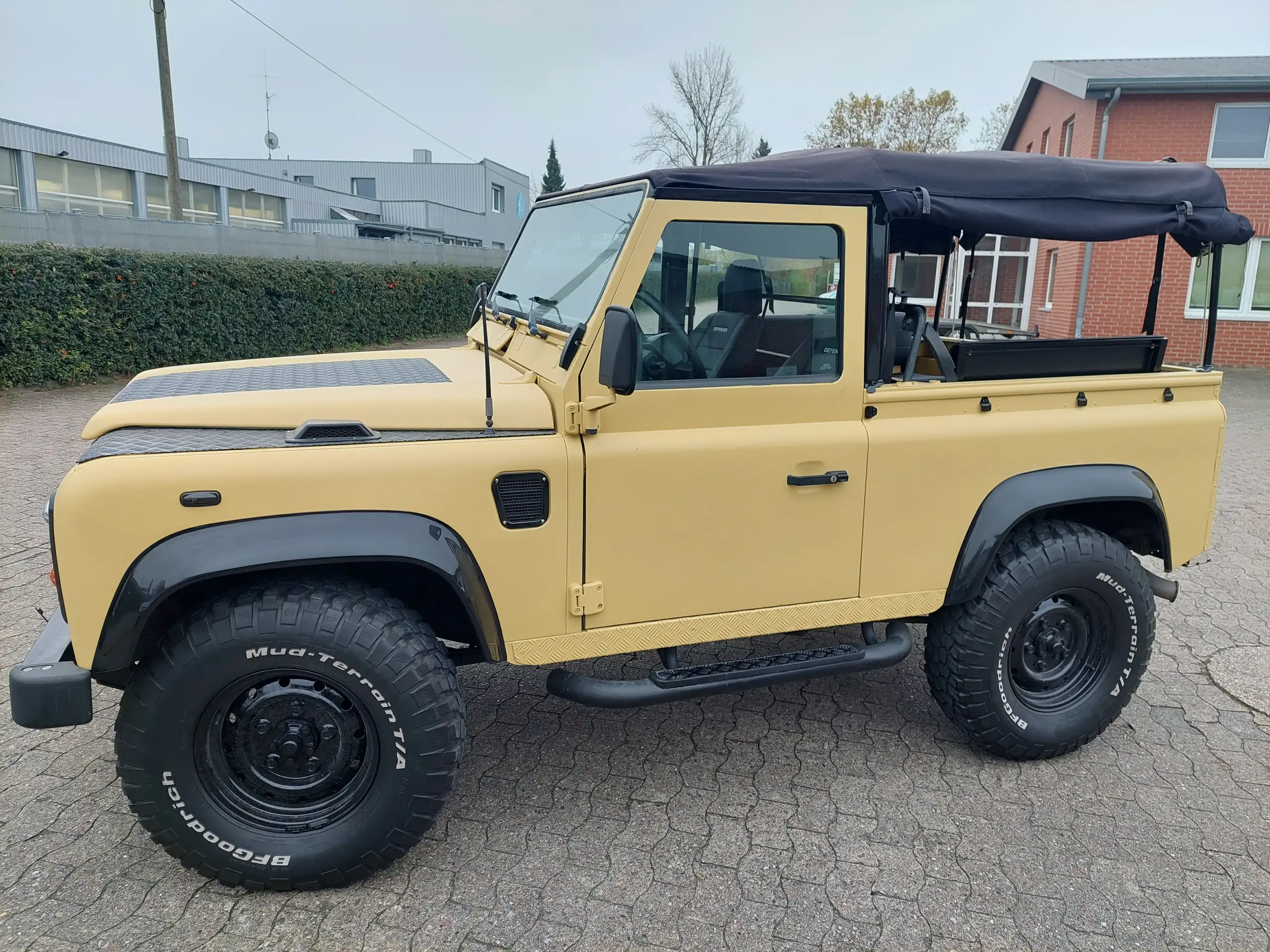 Land Rover Defender 2007