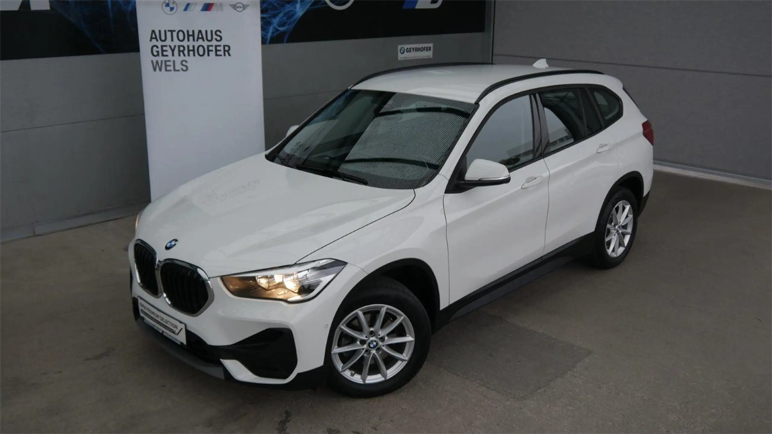 BMW - X1