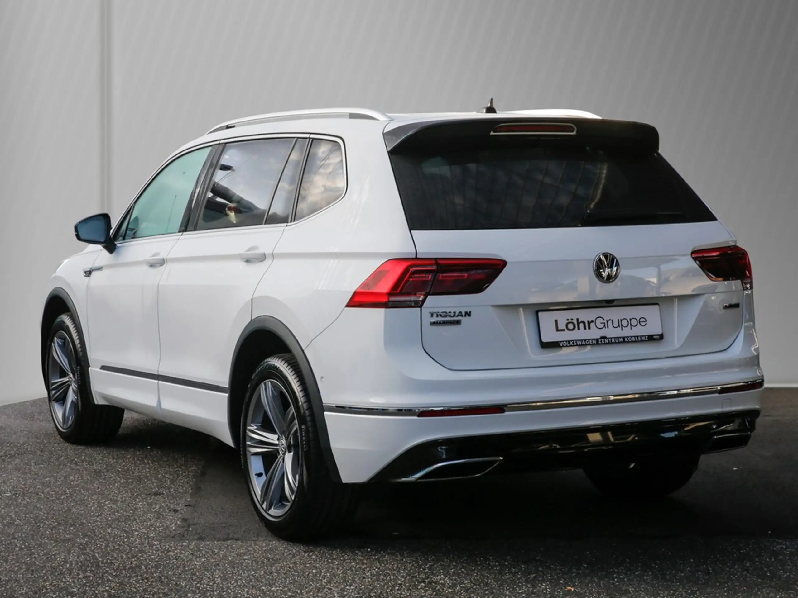 Volkswagen - Tiguan Allspace