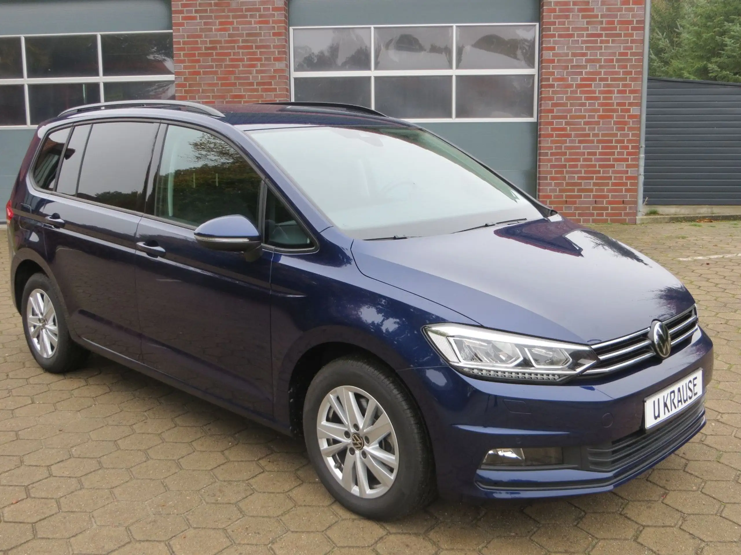 Volkswagen - Touran