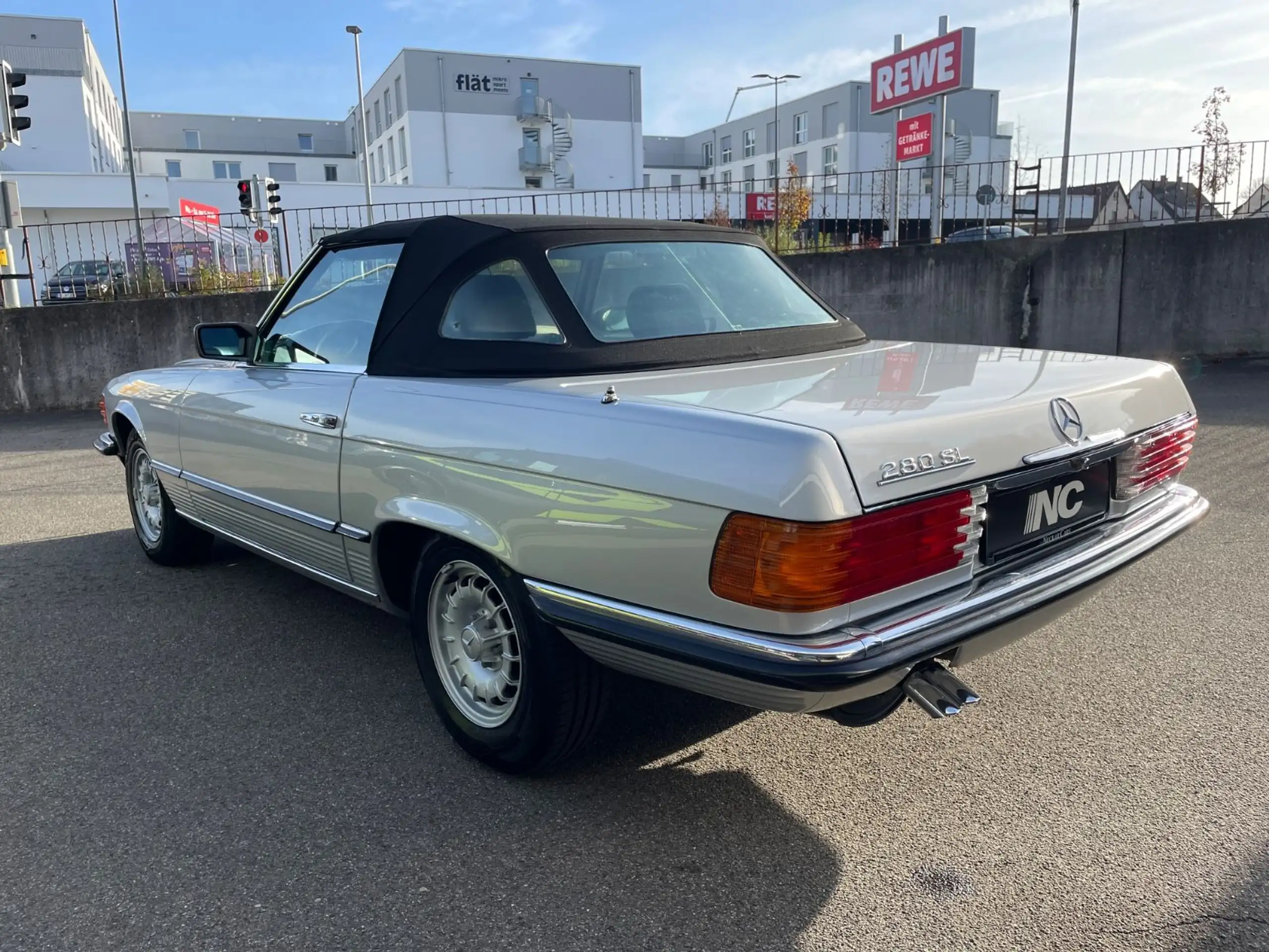 Mercedes-Benz - SL 280