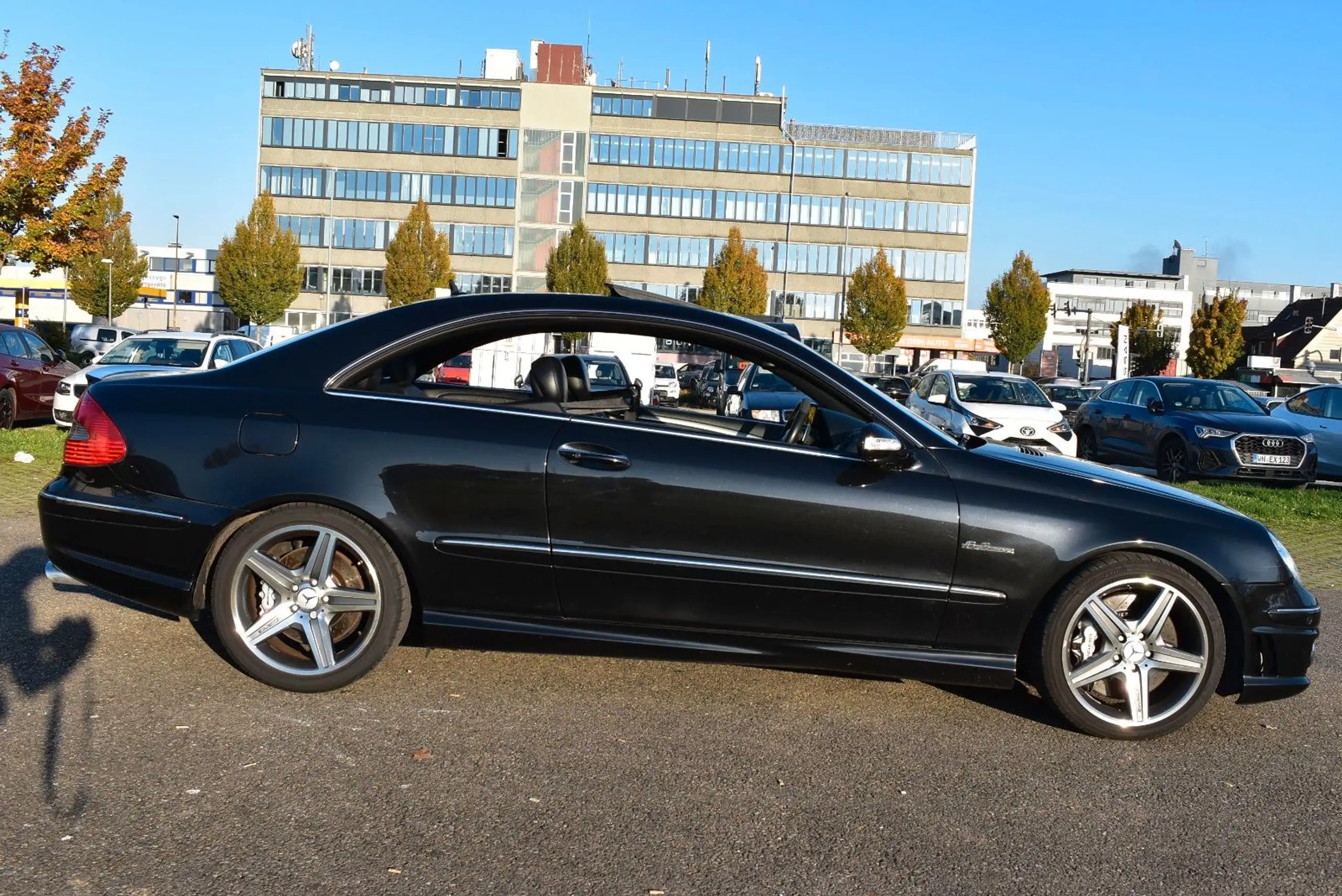 Mercedes-Benz - CLK 63 AMG