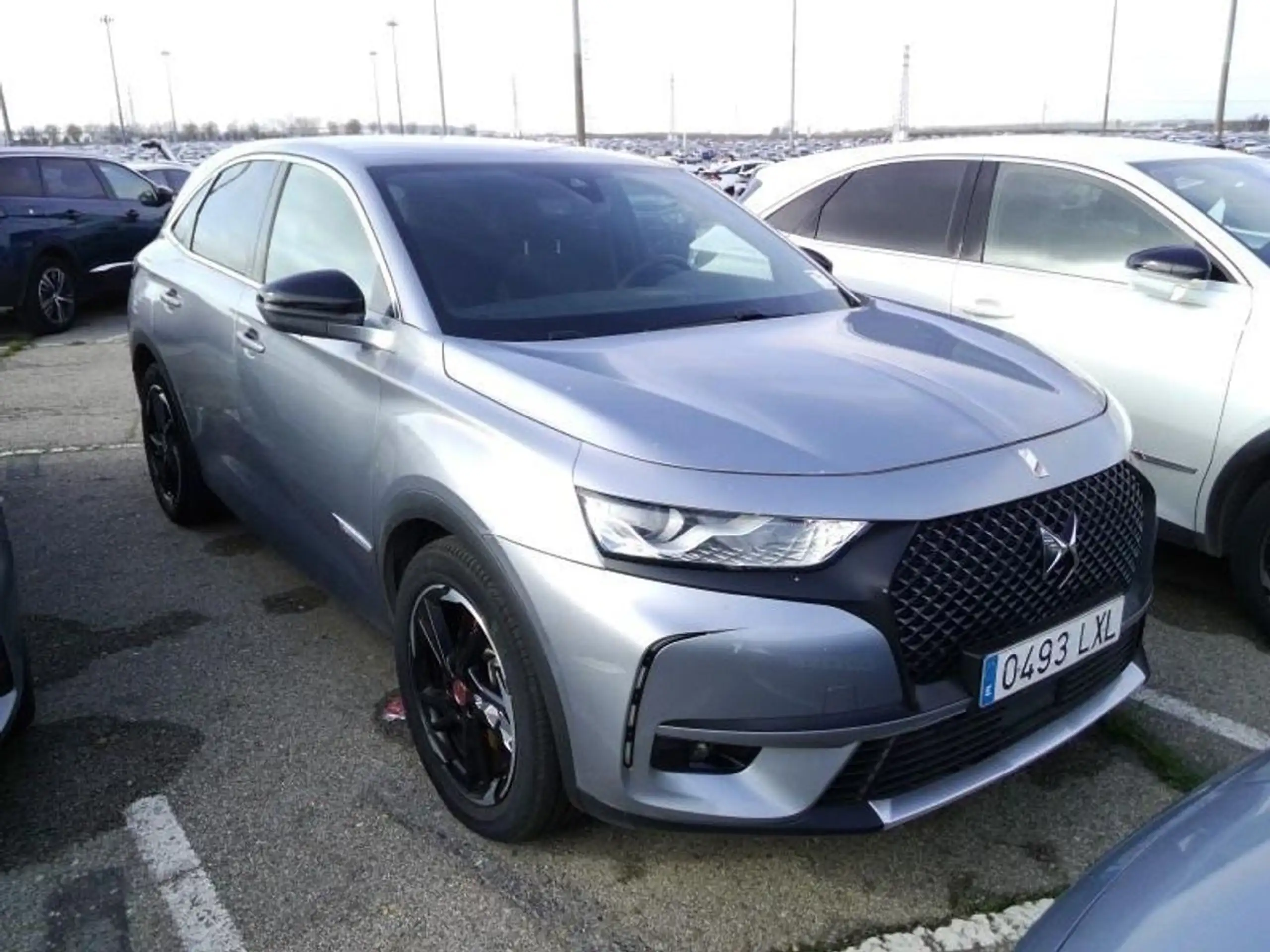 DS Automobiles - DS 7 Crossback