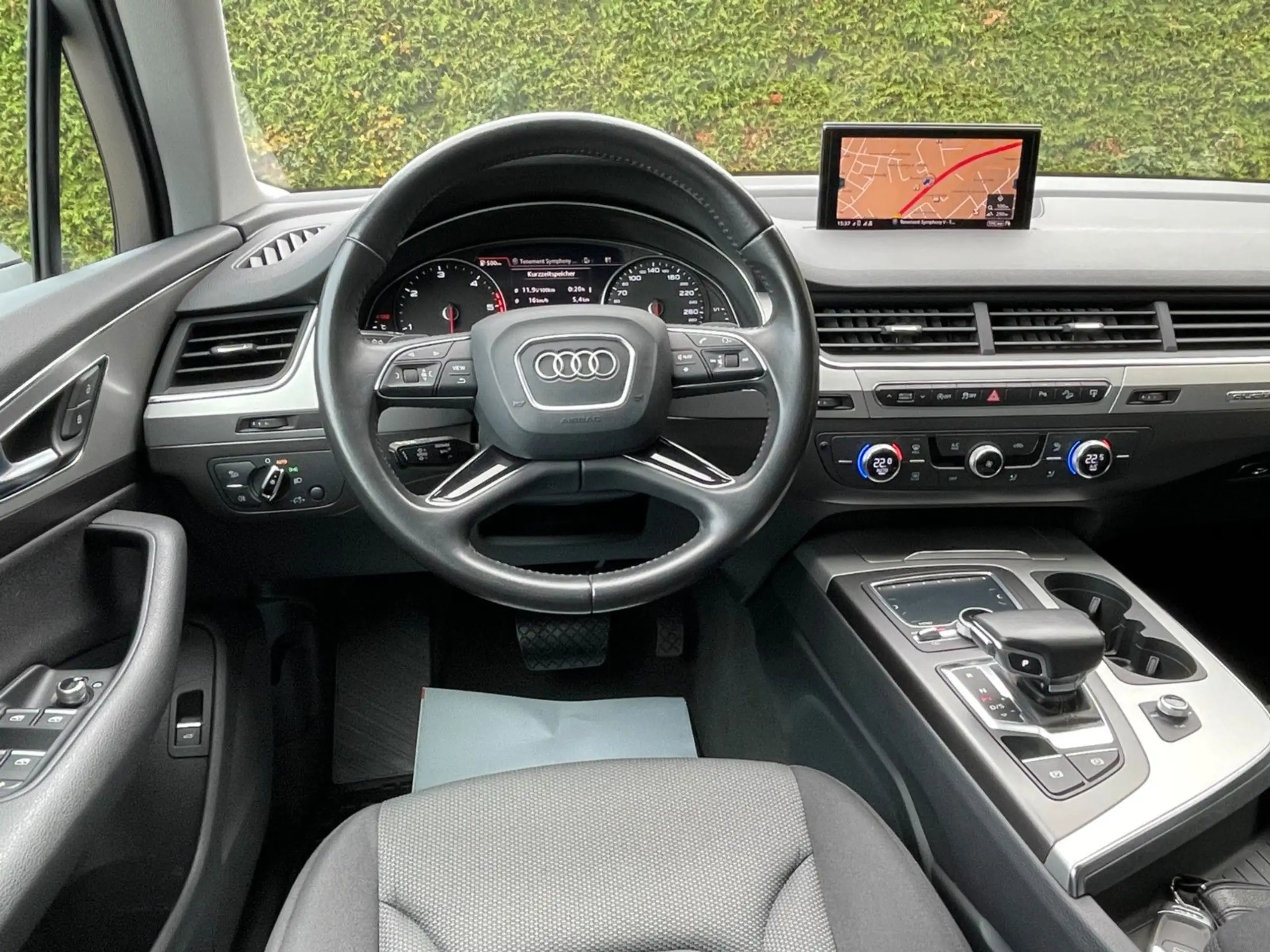 Audi - Q7