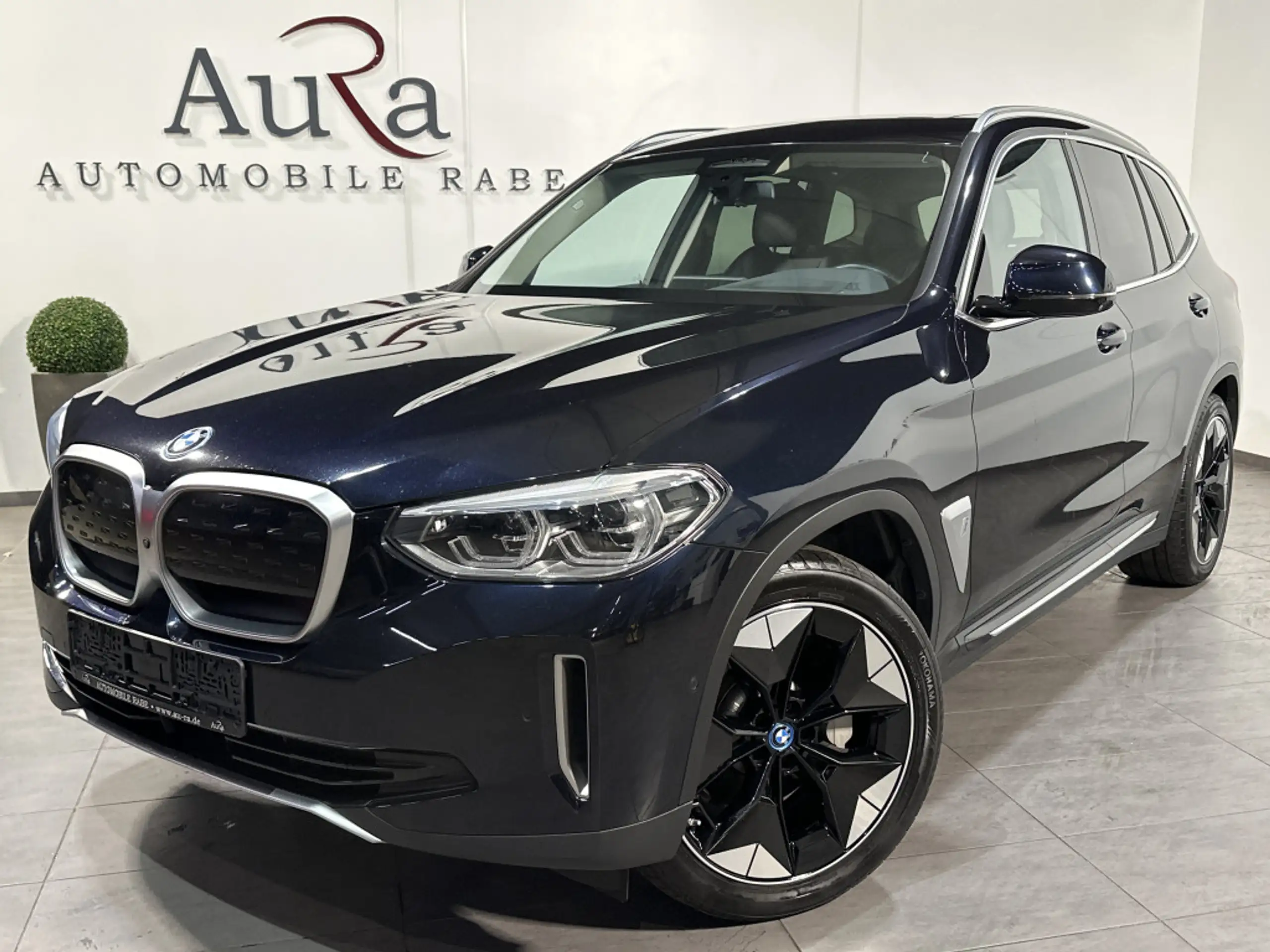 BMW - X3