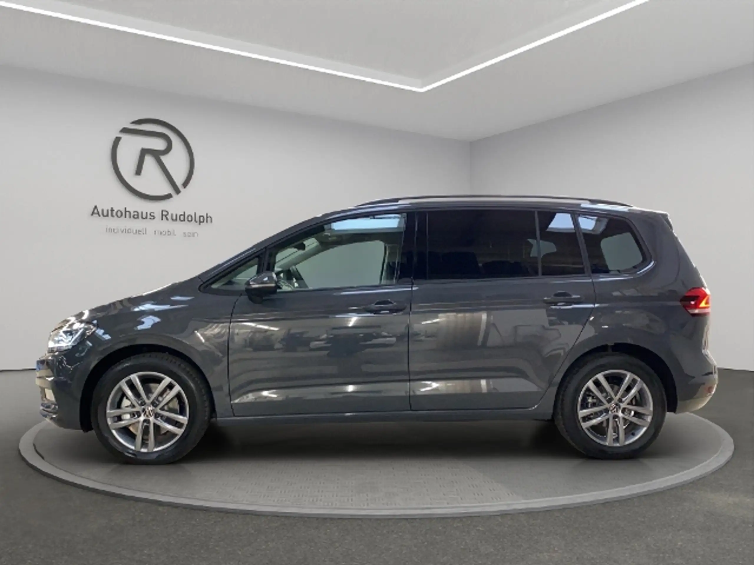 Volkswagen - Touran