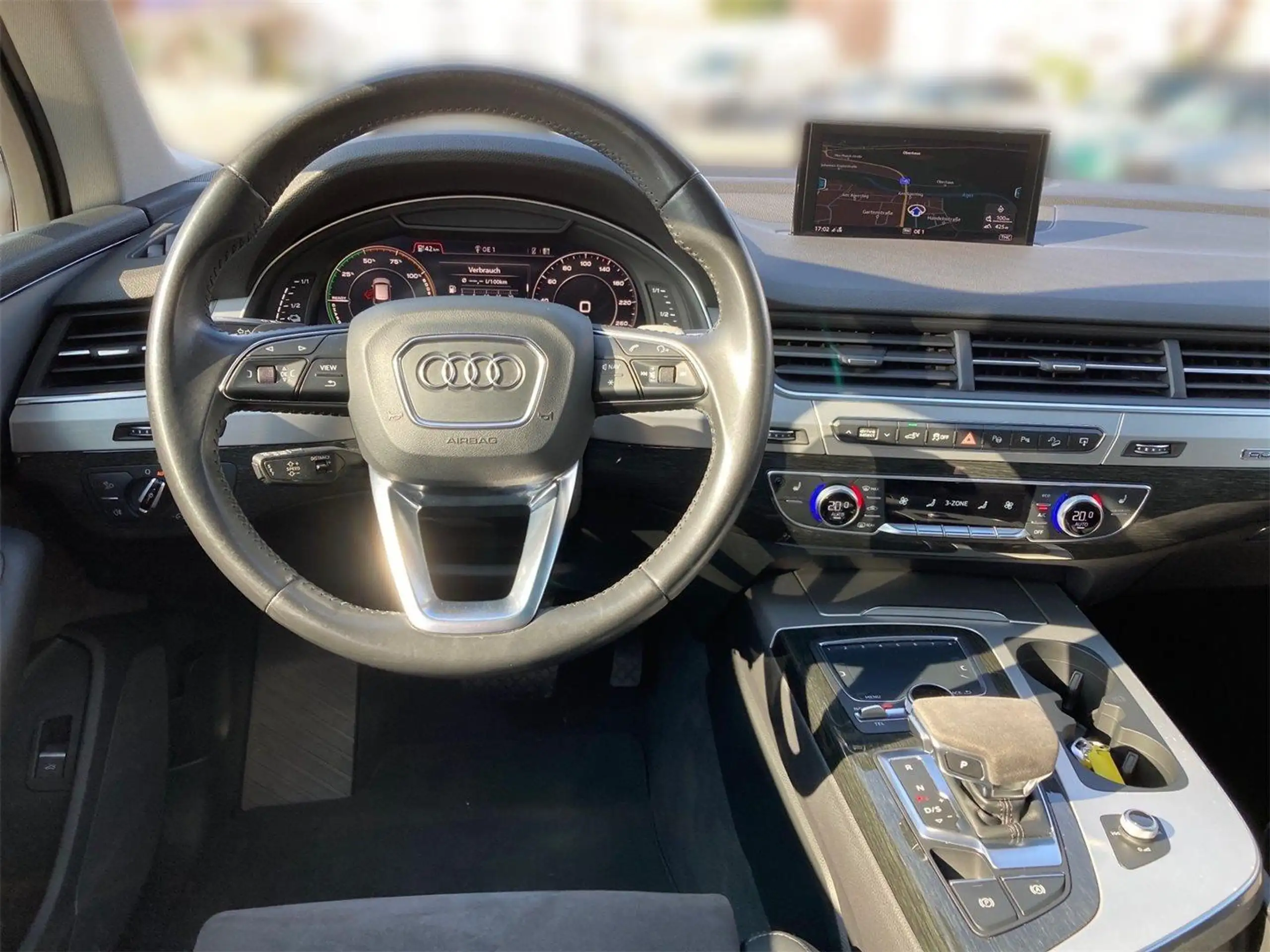 Audi - Q7