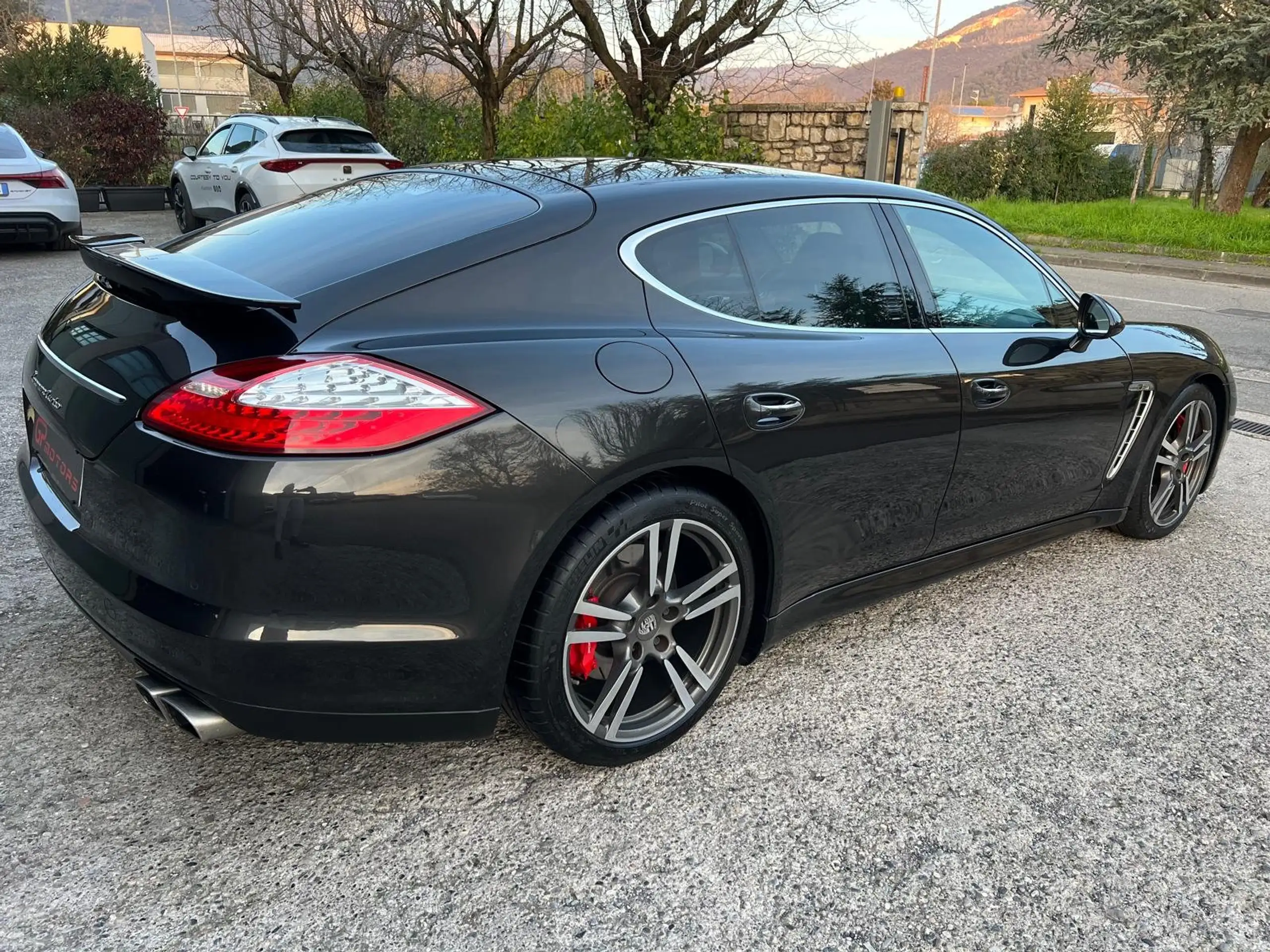 Porsche - Panamera