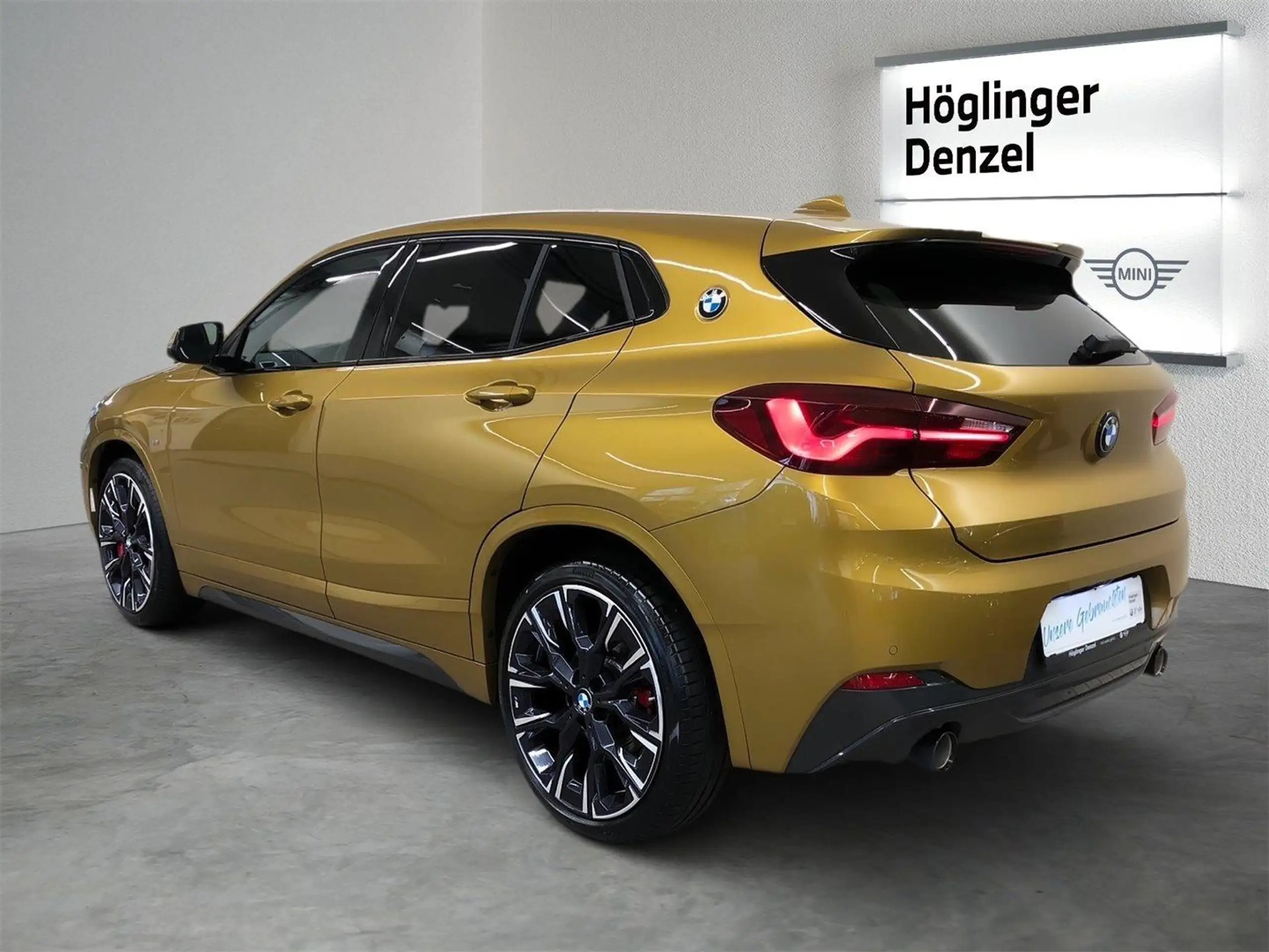 BMW - X2