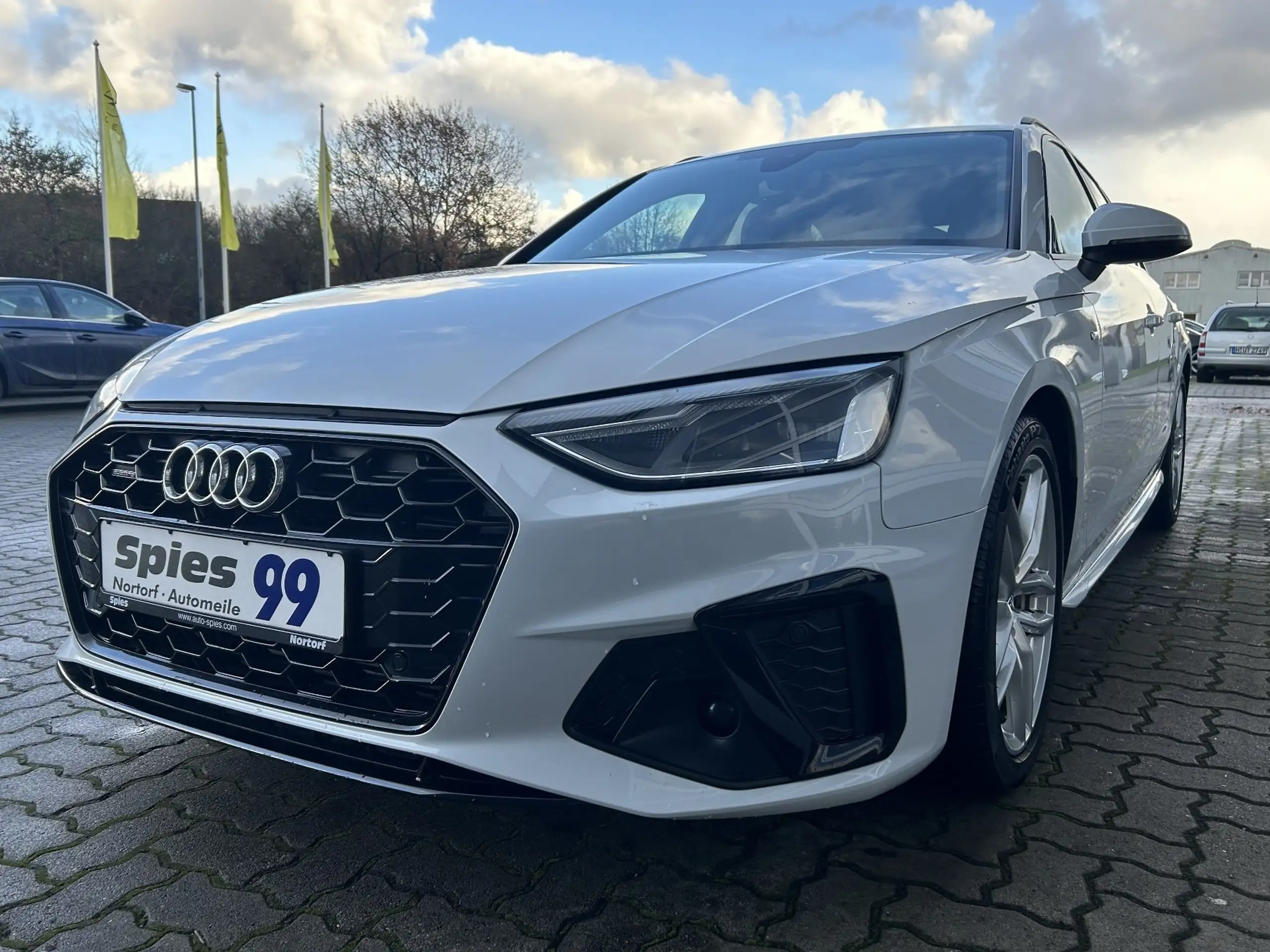 Audi - A4