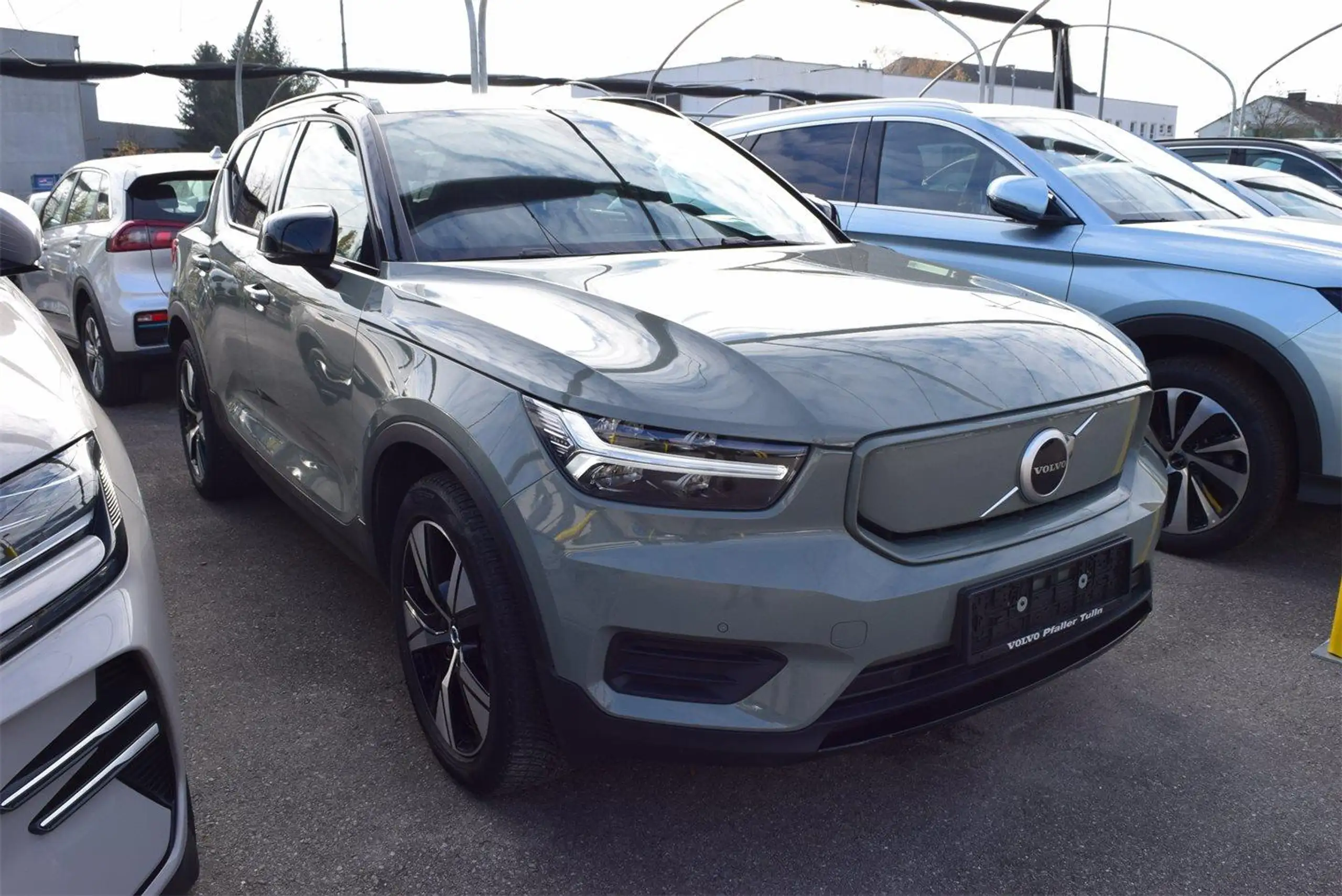 Volvo - XC40