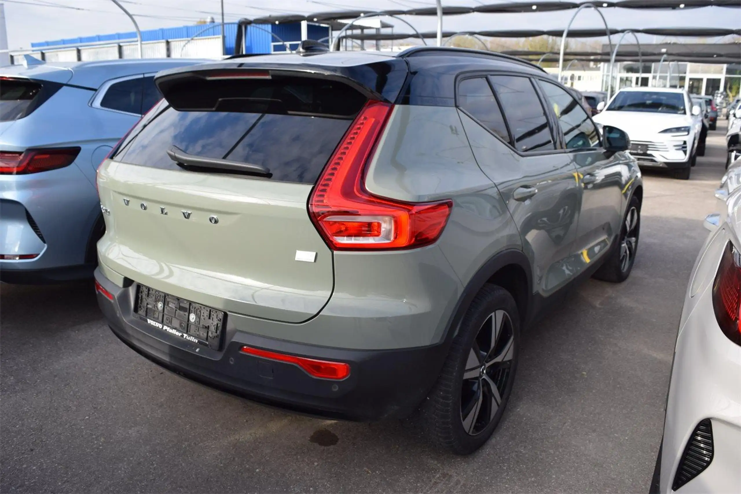 Volvo - XC40