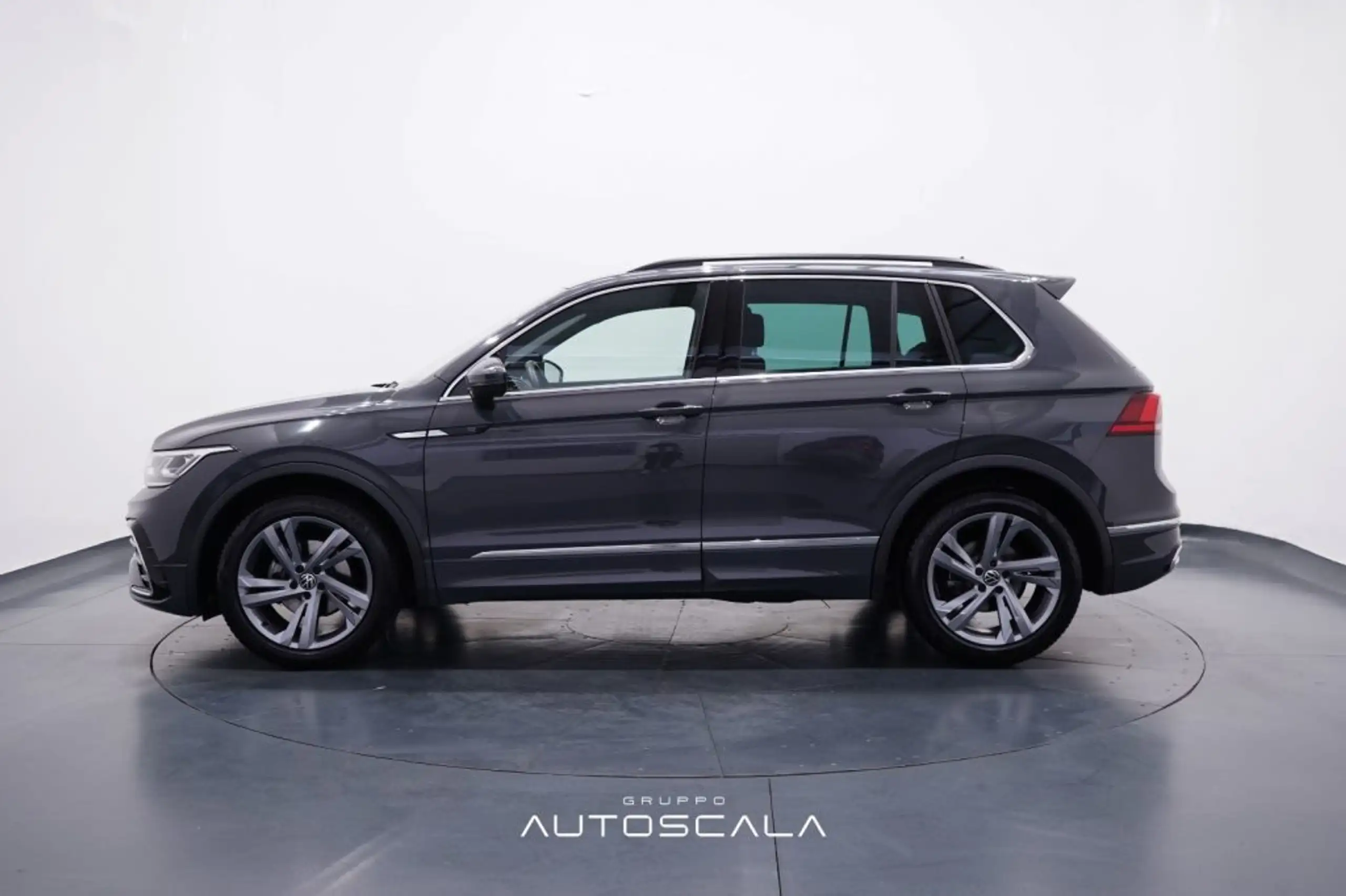 Volkswagen - Tiguan