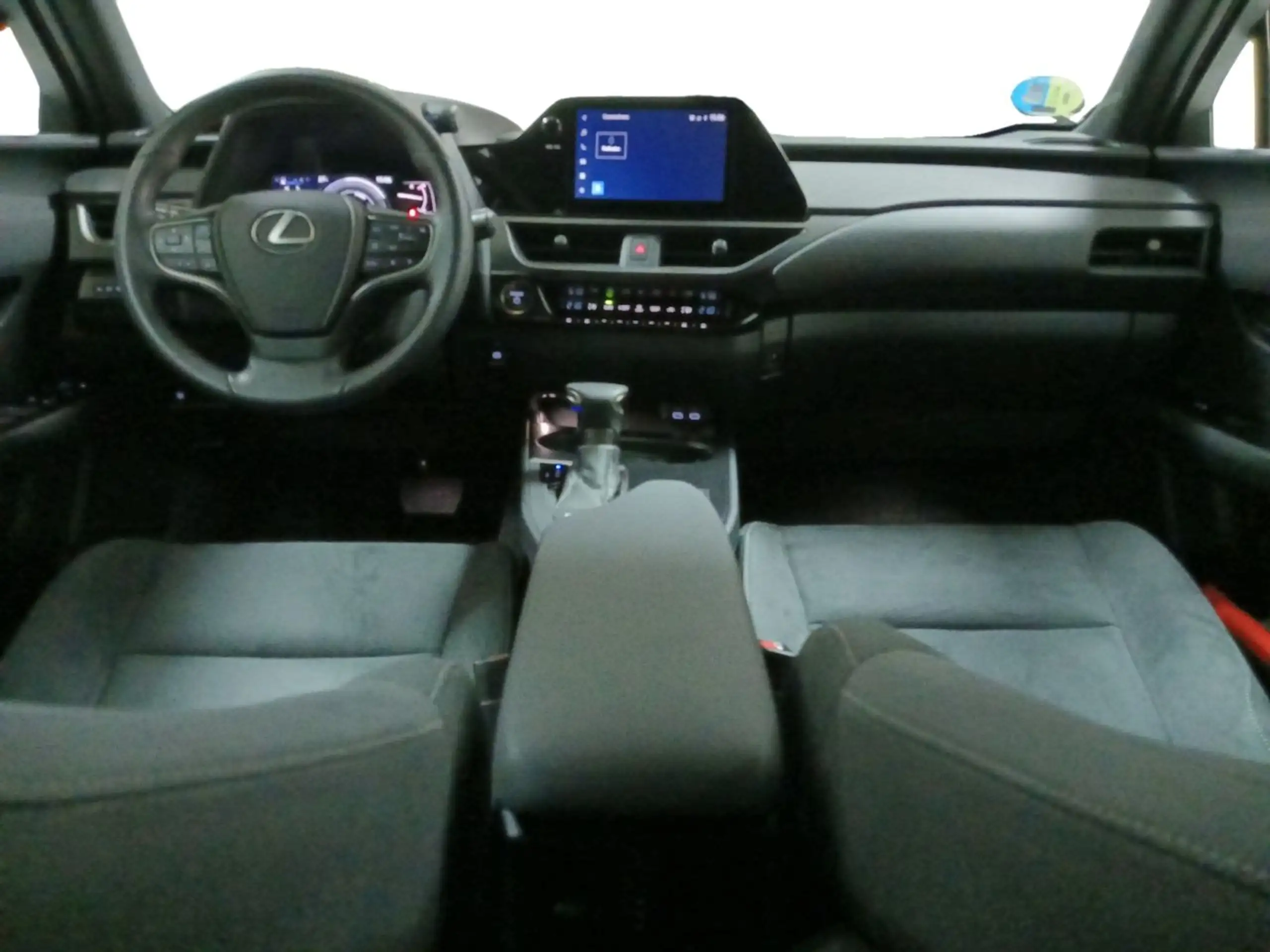 Lexus - UX 250h