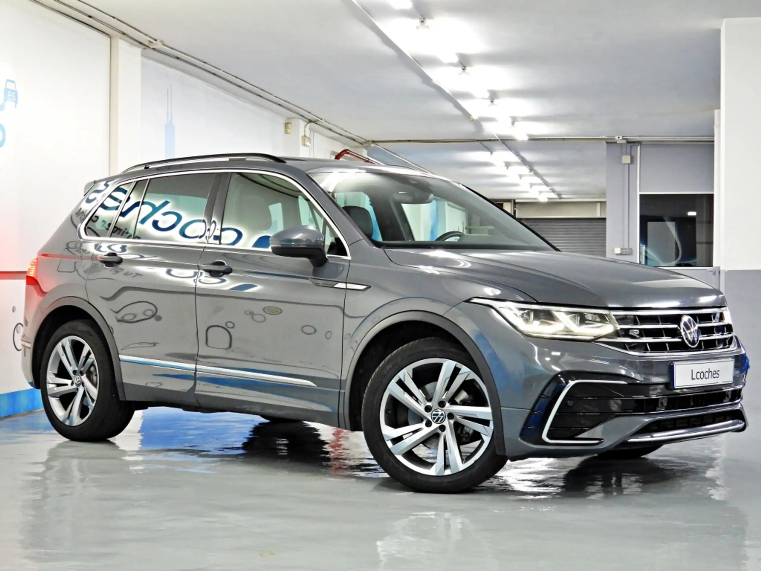 Volkswagen - Tiguan