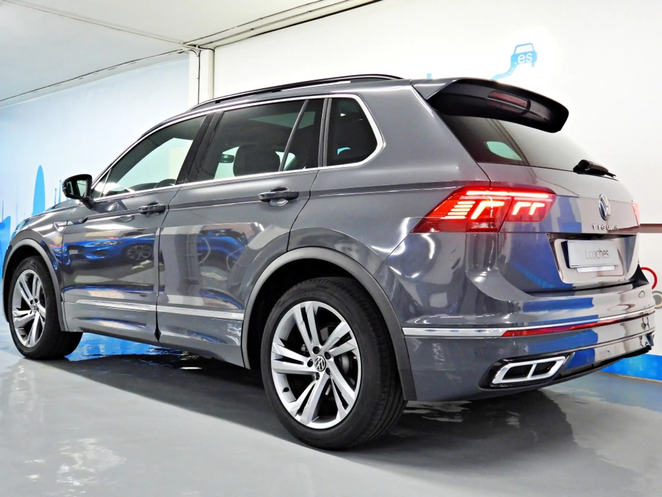 Volkswagen - Tiguan