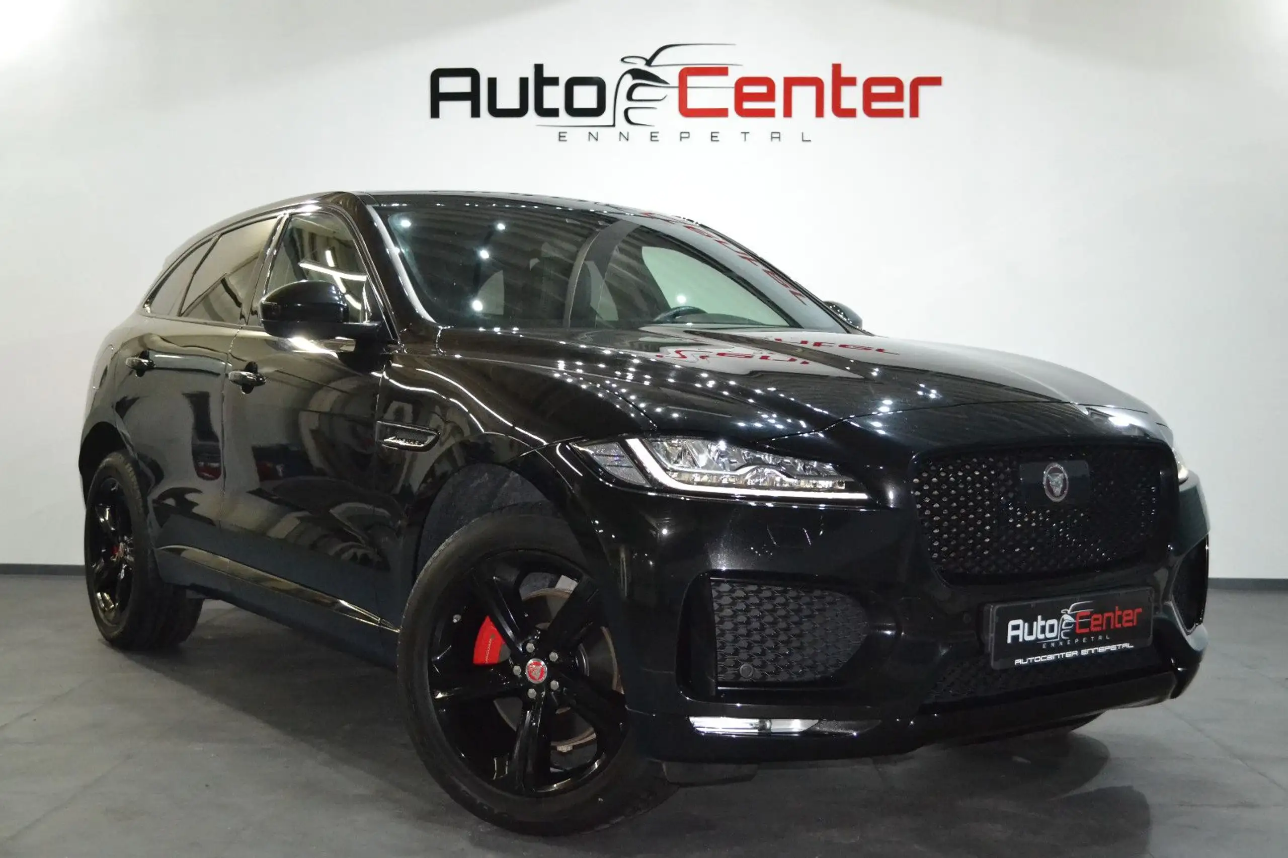 Jaguar - F-Pace