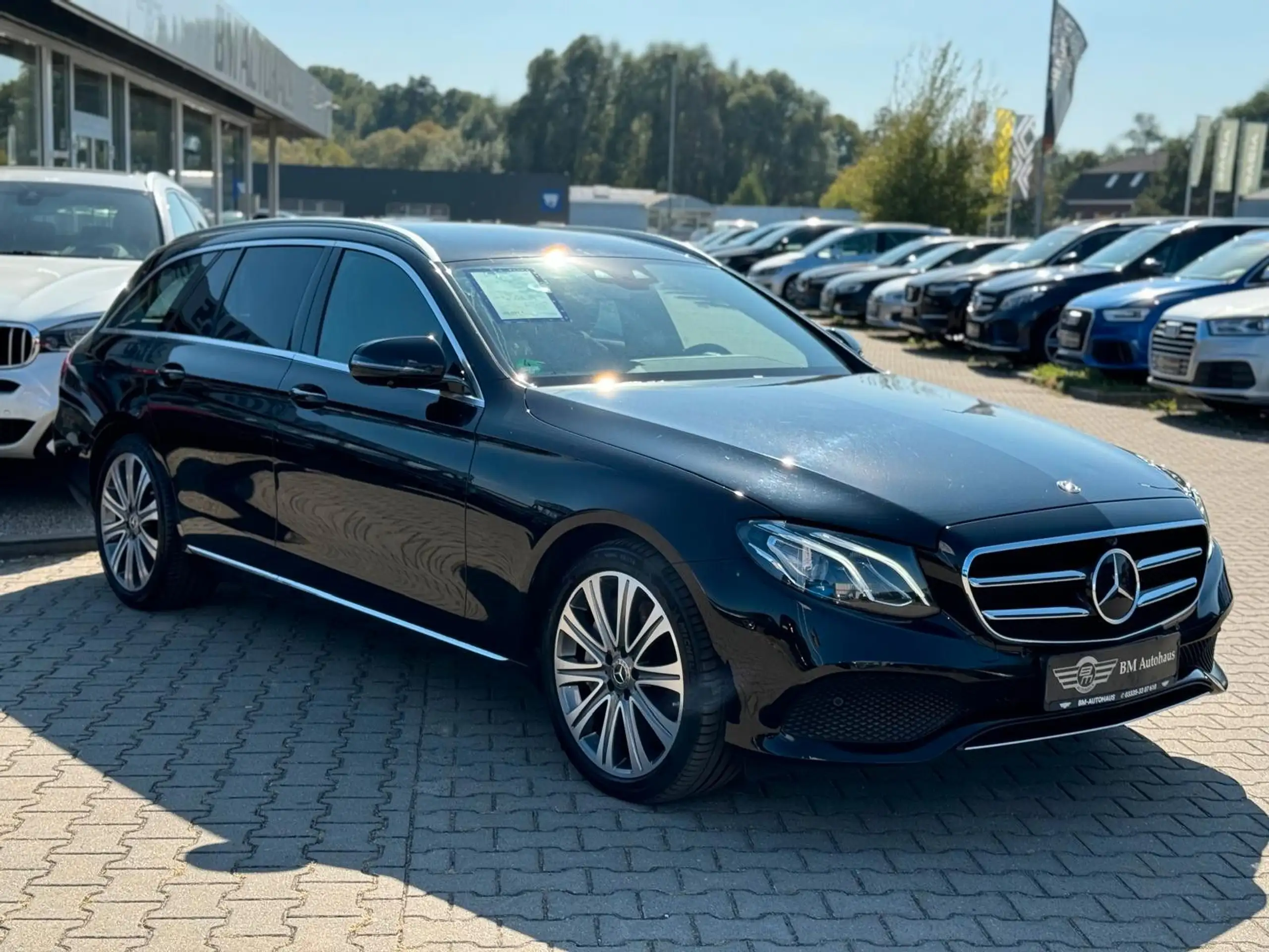 Mercedes-Benz - E 400