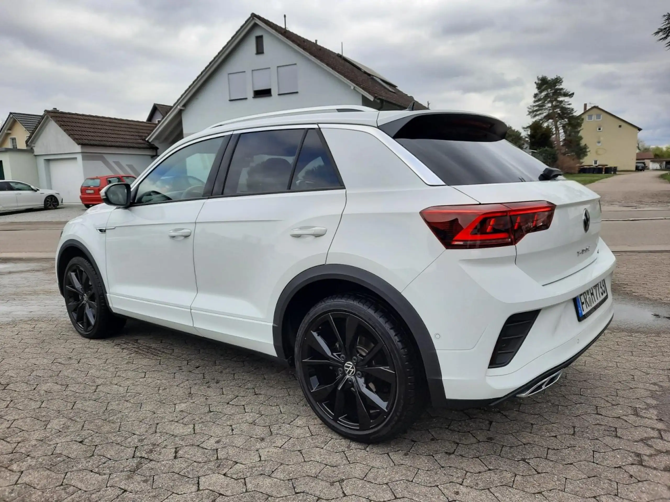 Volkswagen - T-Roc