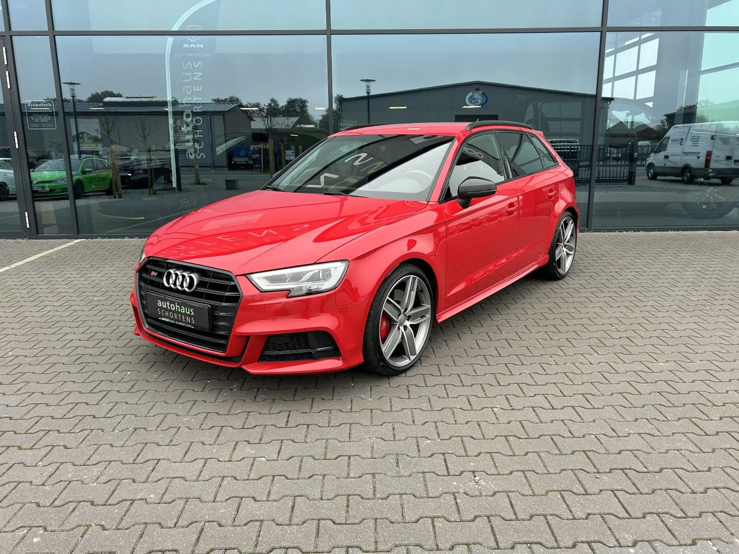 Audi - S3