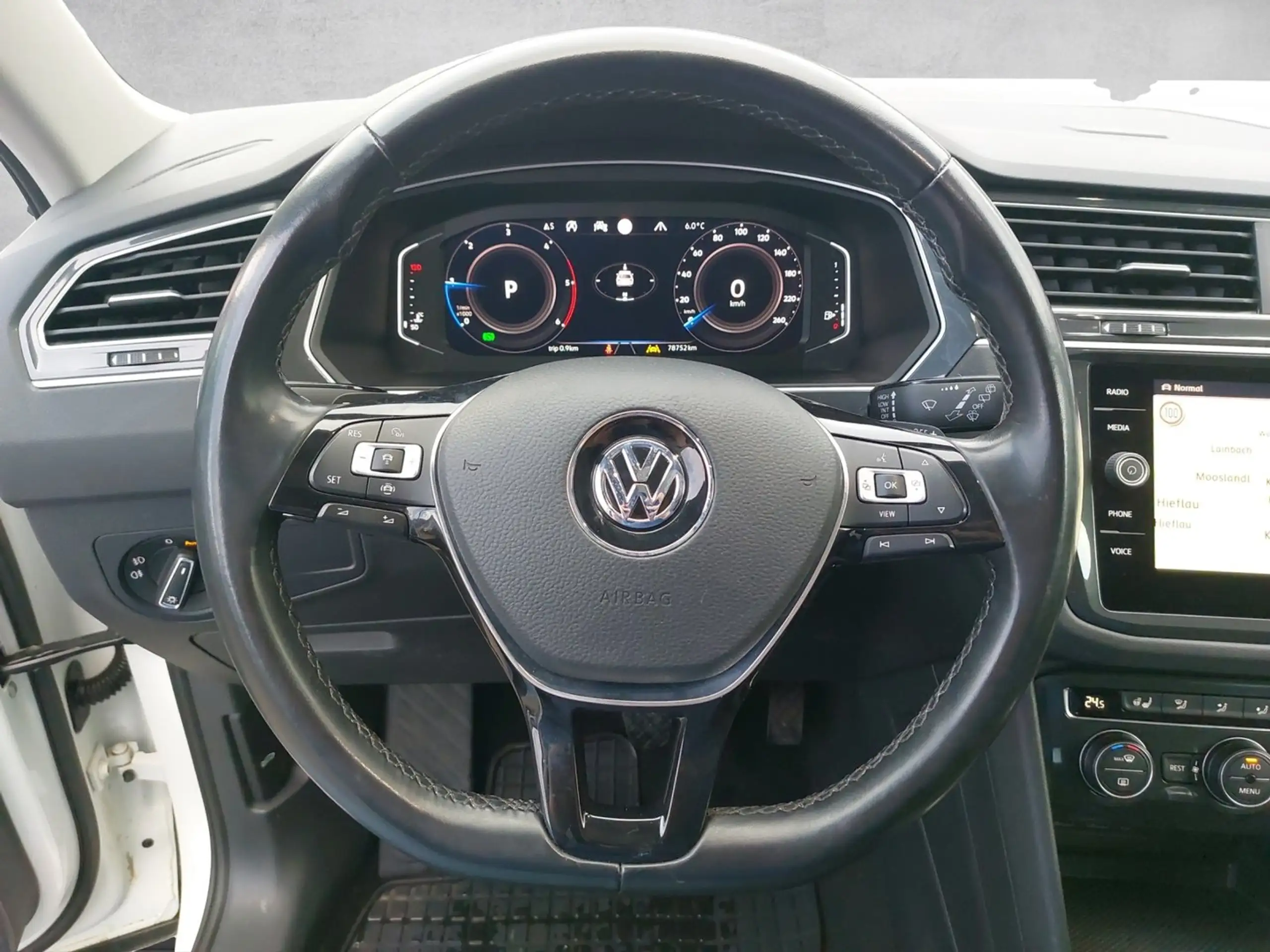 Volkswagen - Tiguan