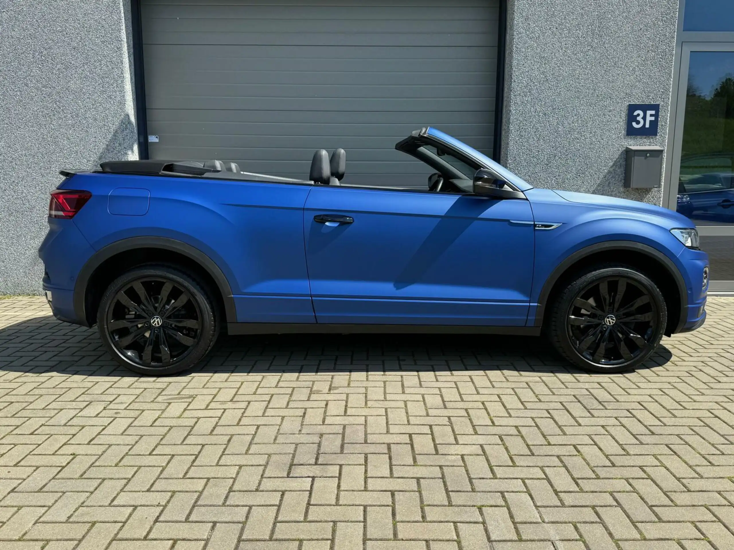 Volkswagen - T-Roc