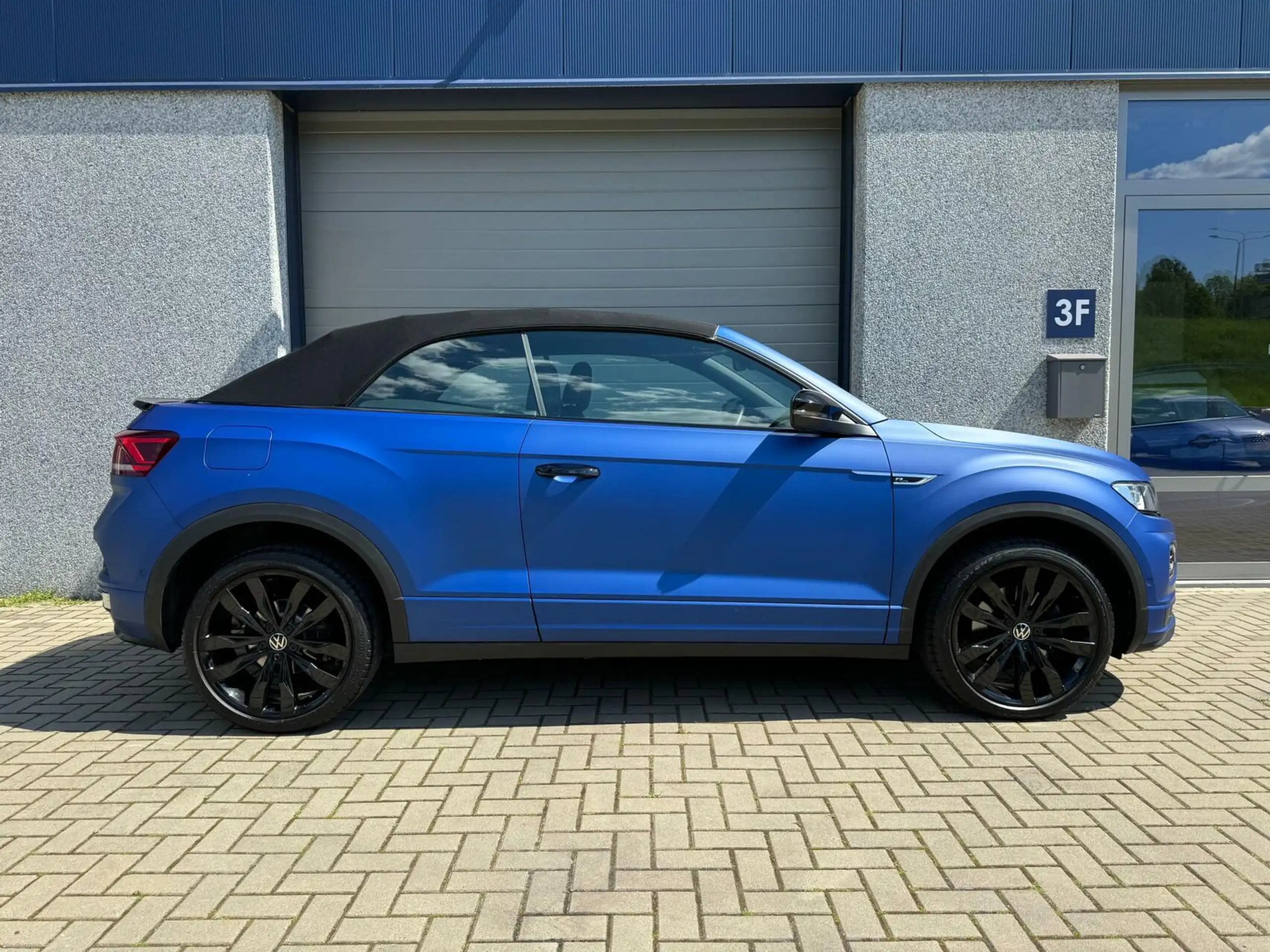 Volkswagen - T-Roc