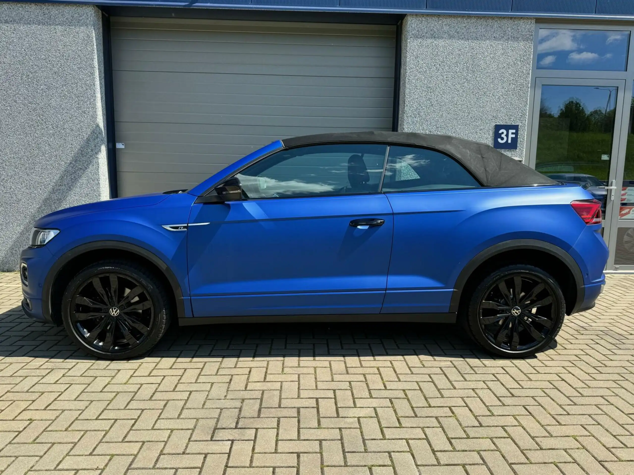 Volkswagen - T-Roc