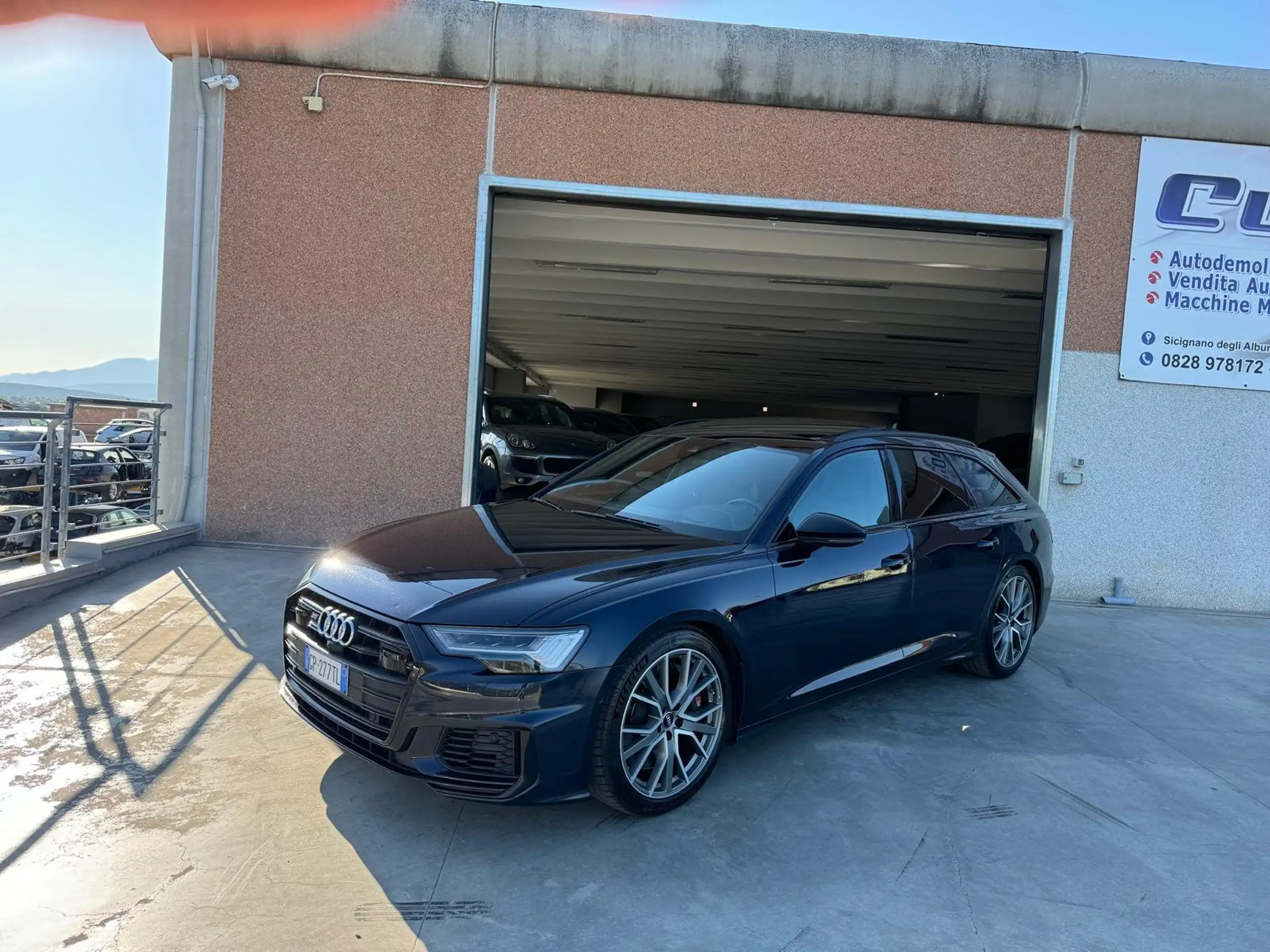 Audi - S6