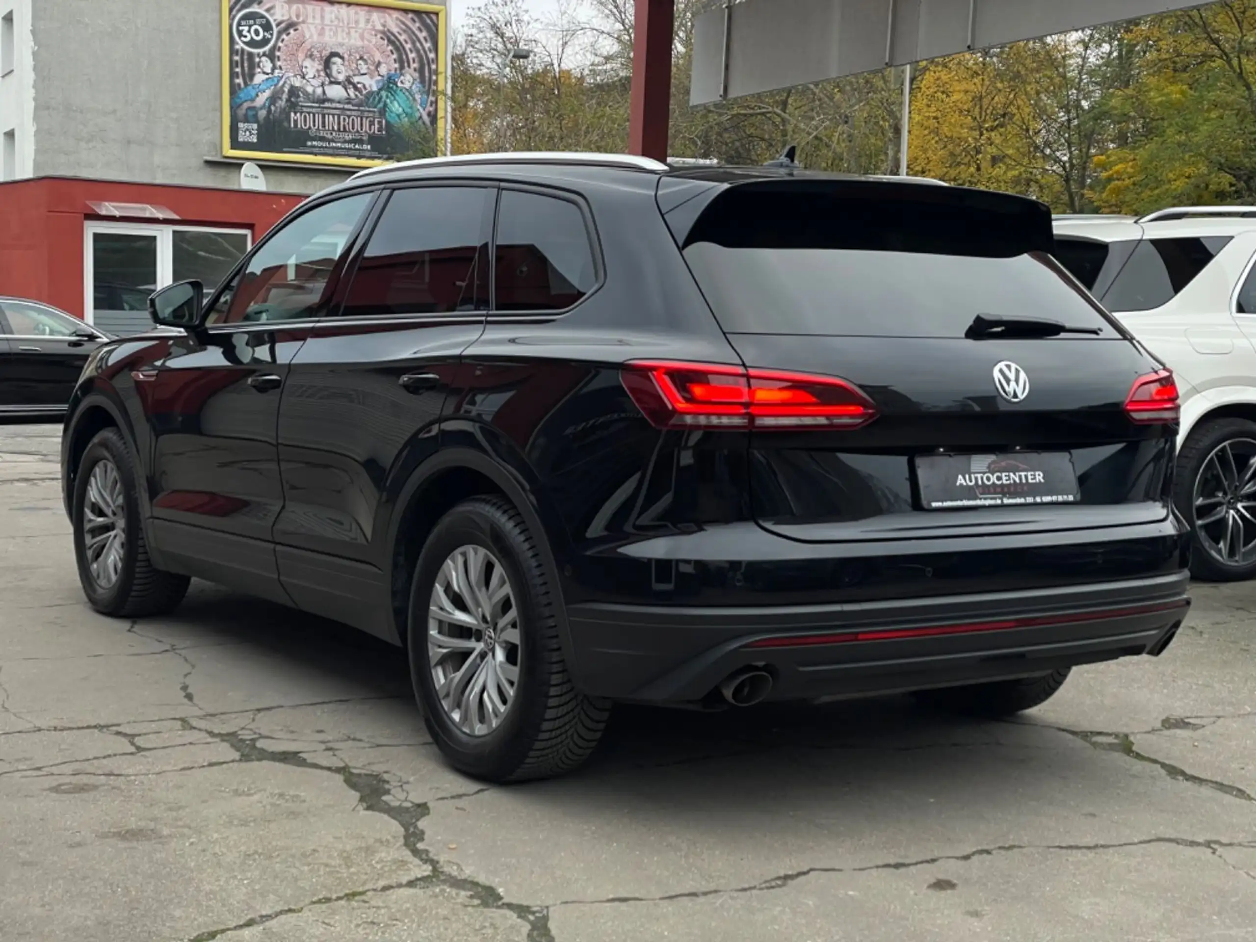 Volkswagen - Touareg