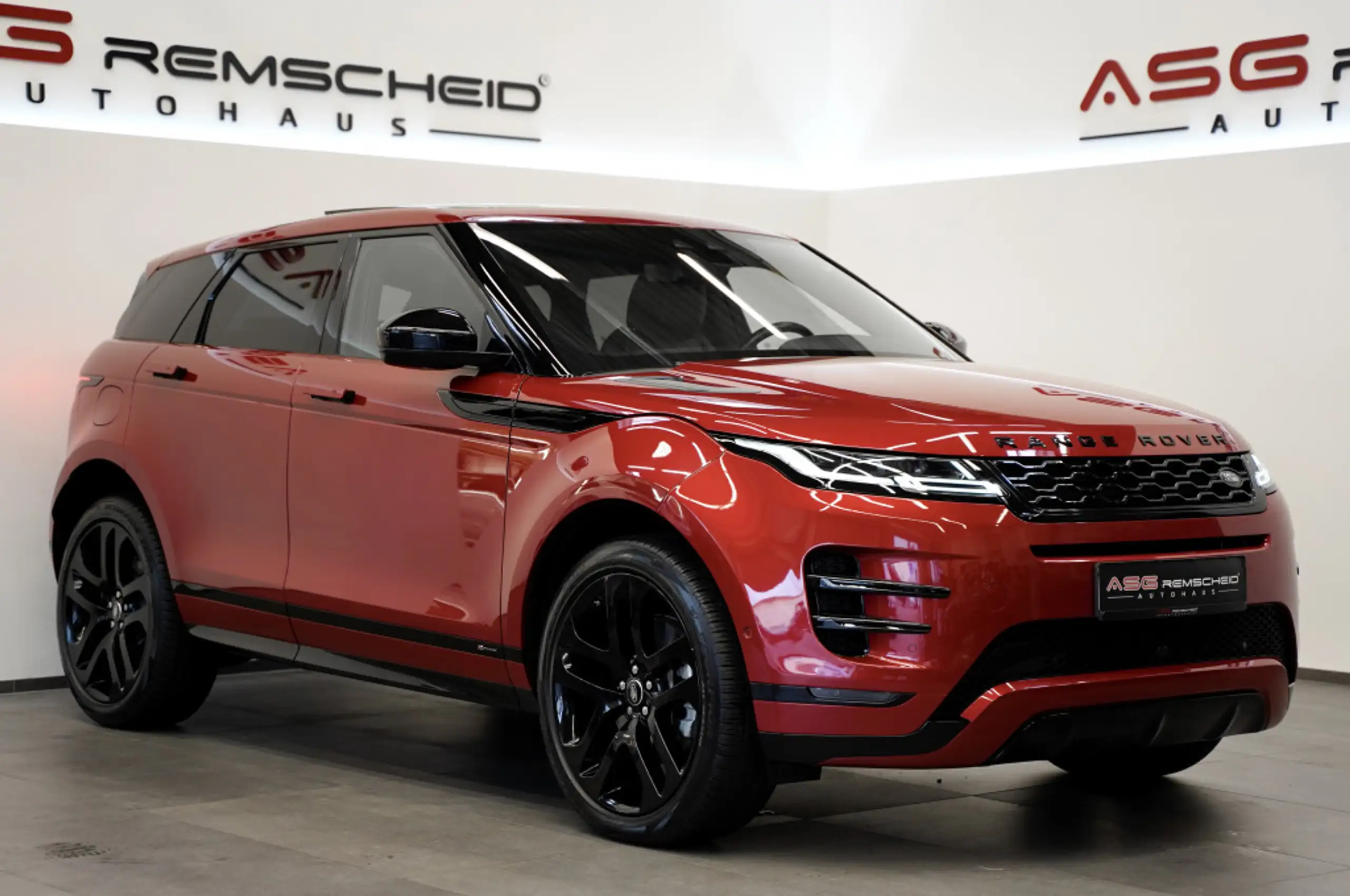 Land Rover - Range Rover Evoque