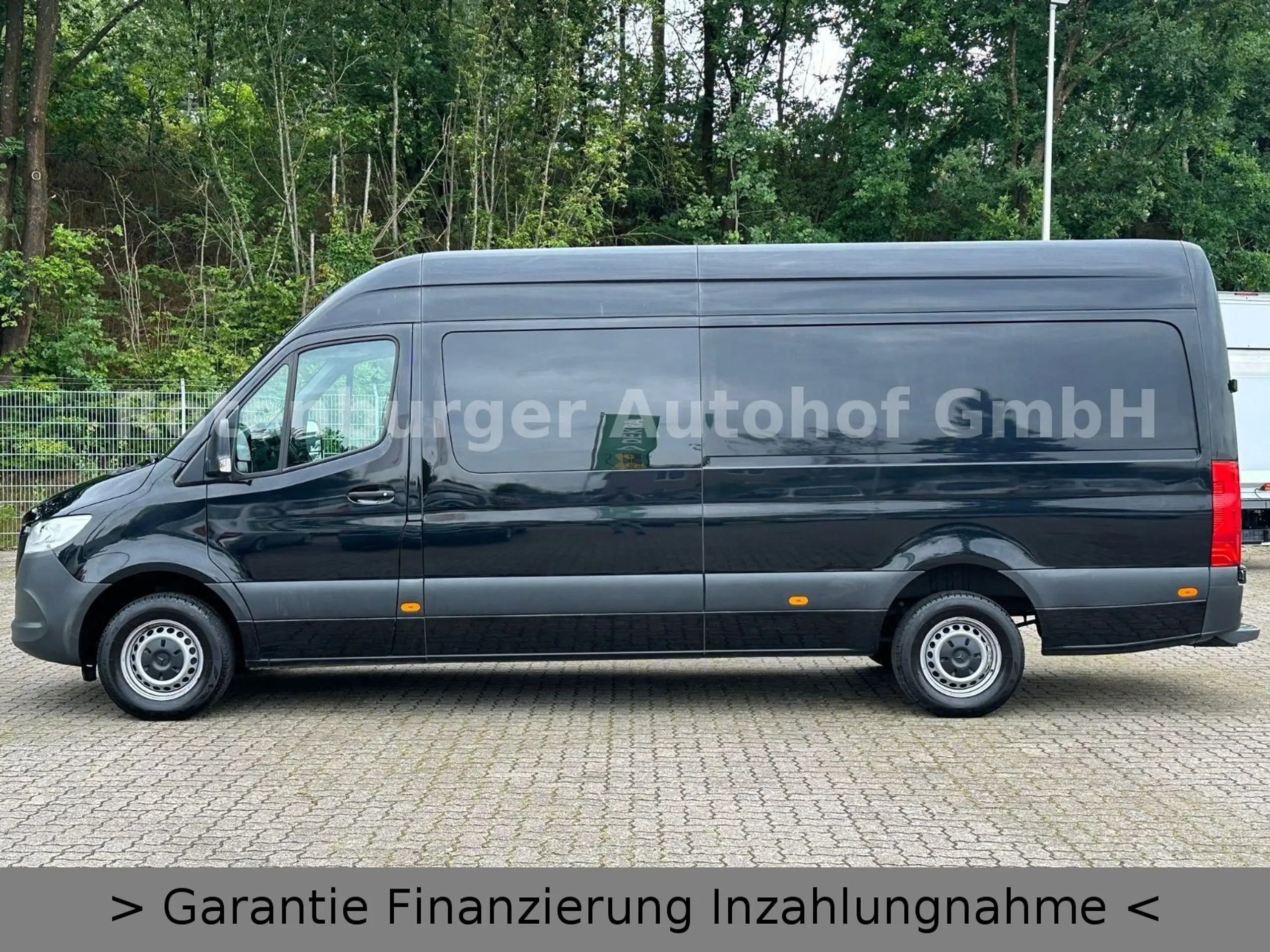 Mercedes-Benz - Sprinter