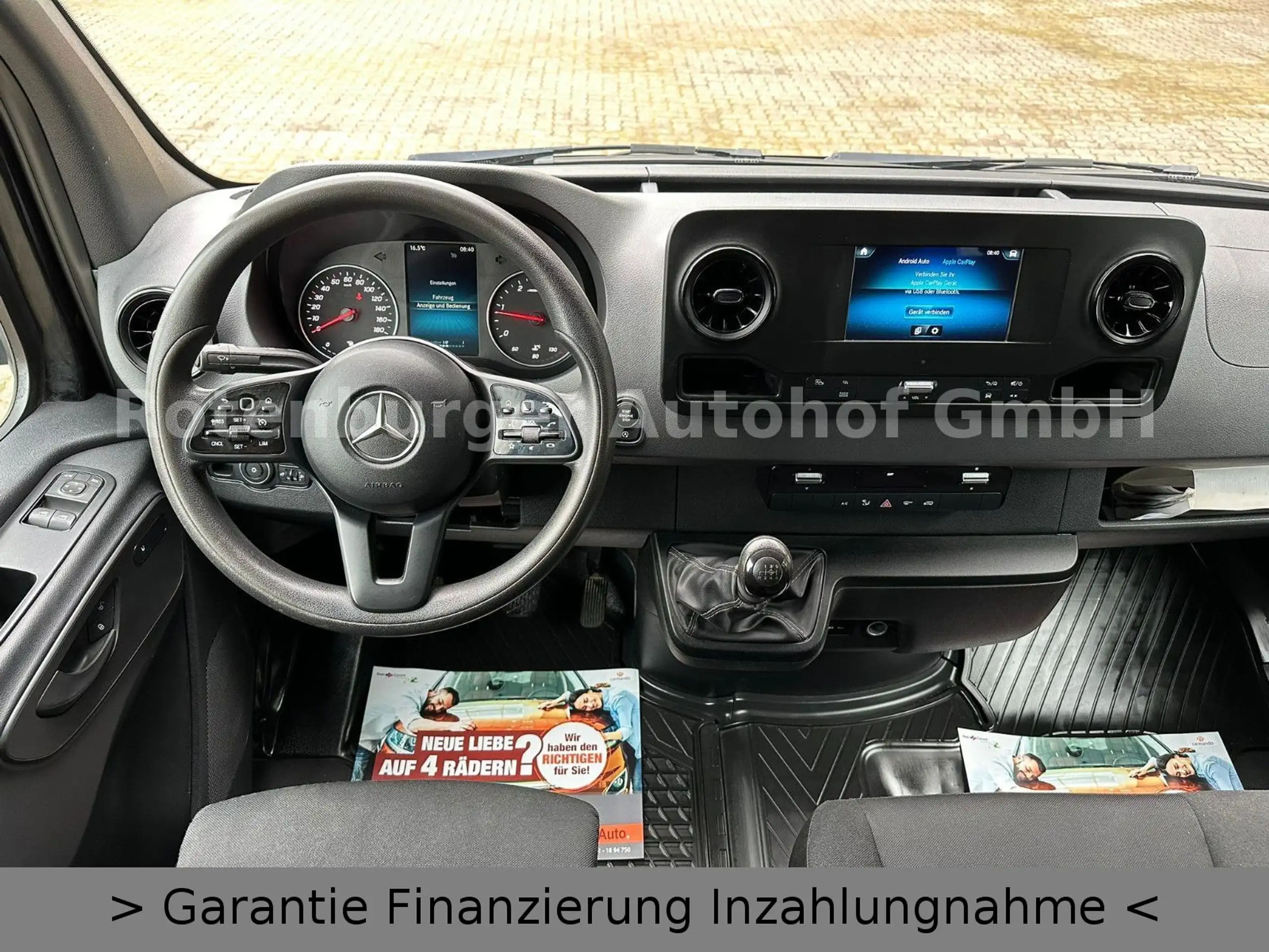 Mercedes-Benz - Sprinter