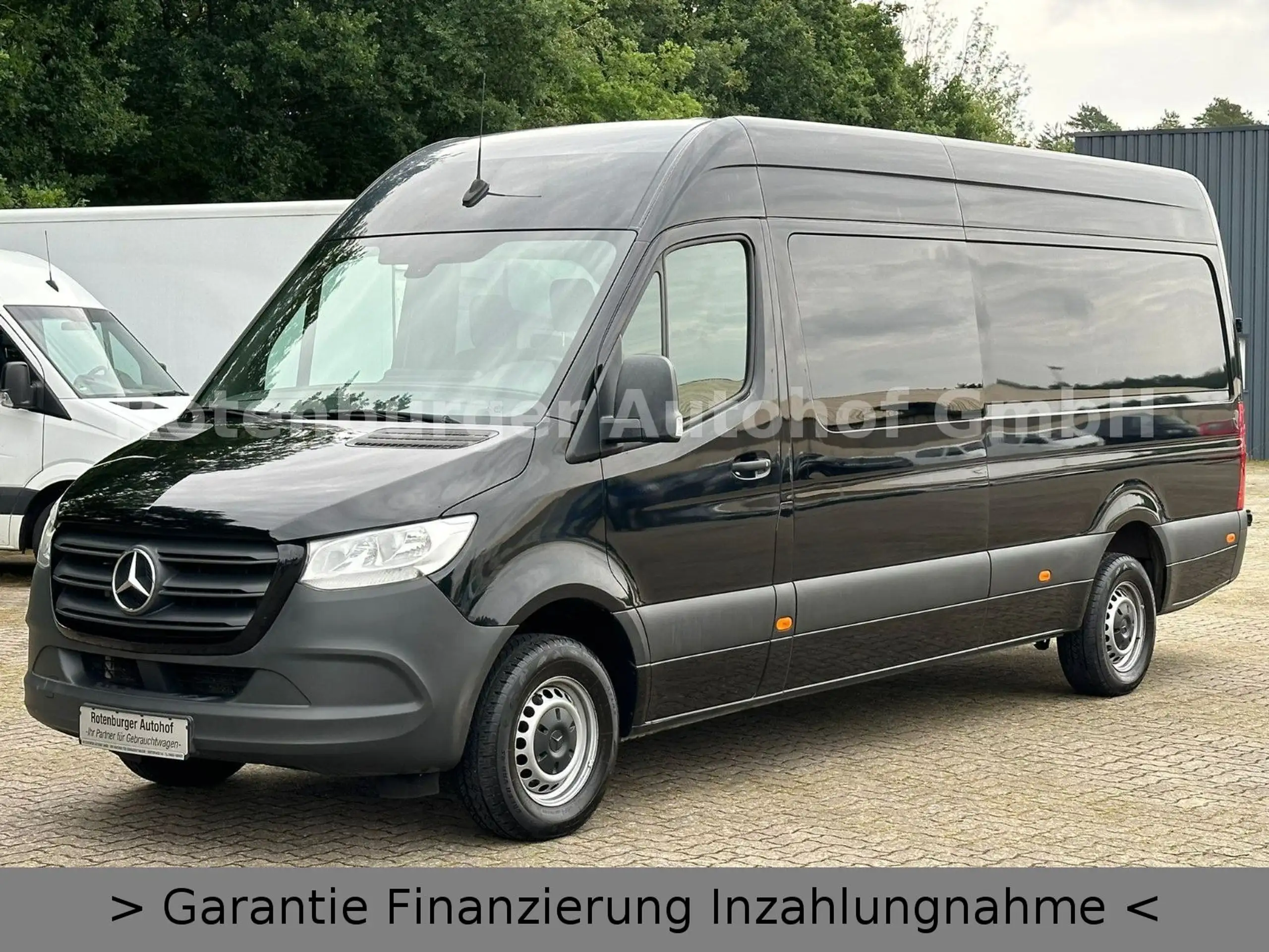 Mercedes-Benz - Sprinter