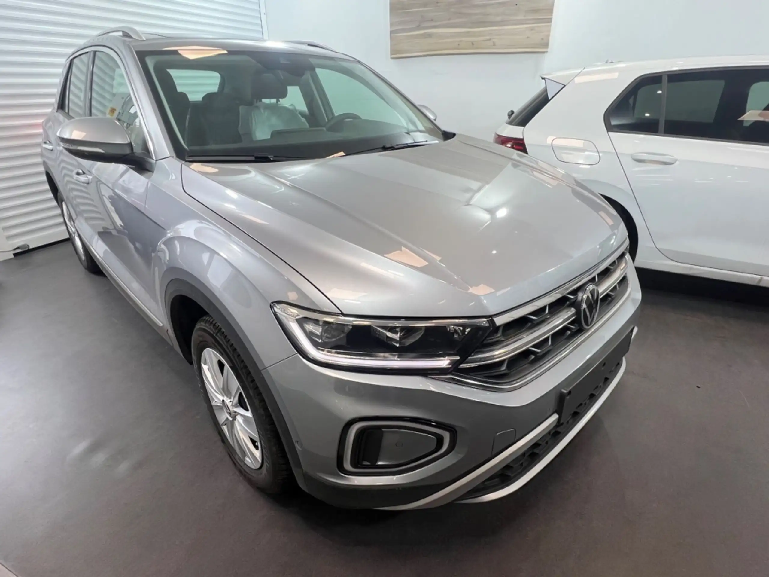 Volkswagen T-Roc 2023