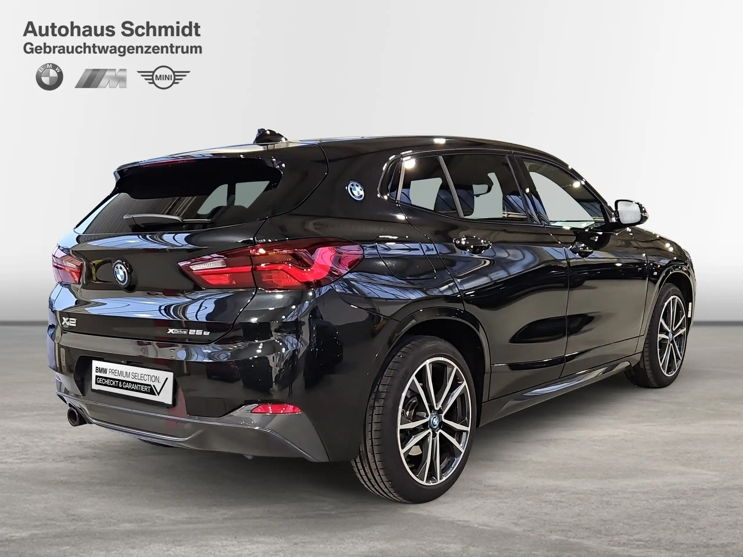 BMW - X2