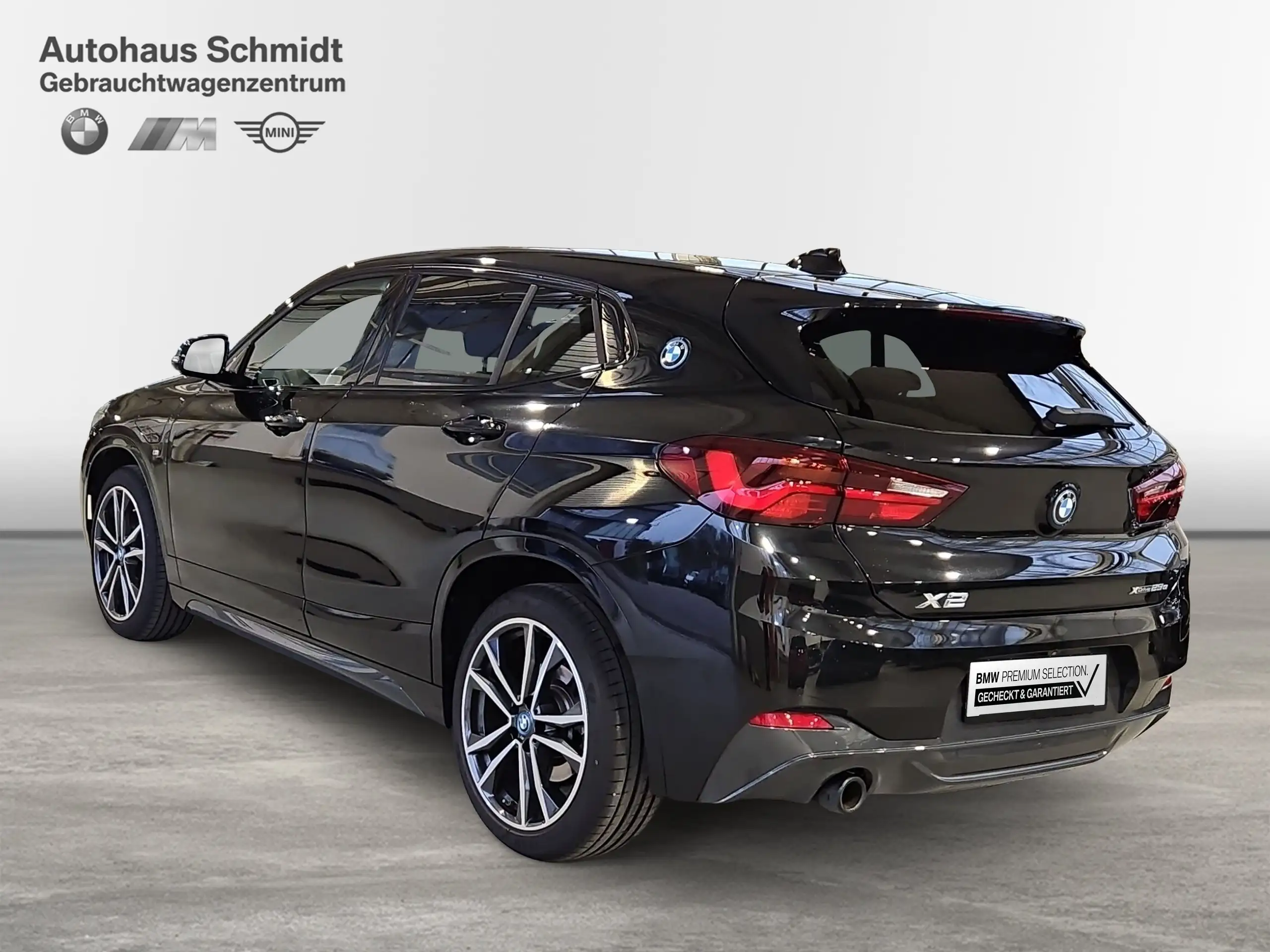 BMW - X2