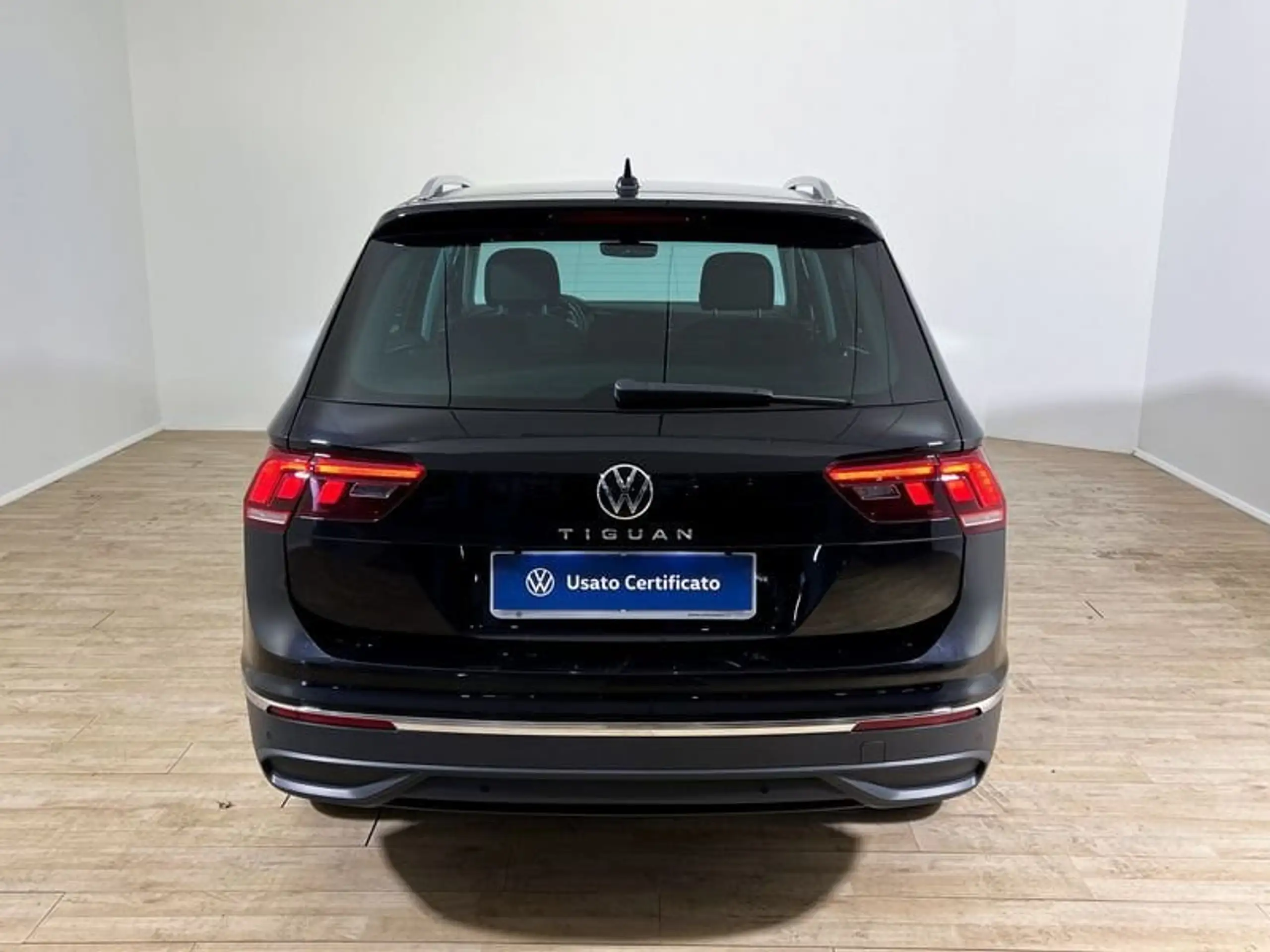 Volkswagen - Tiguan