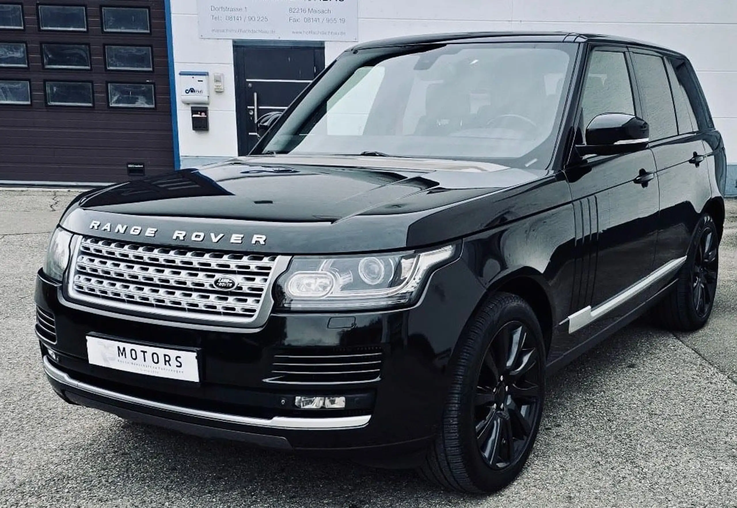 Land Rover - Range Rover