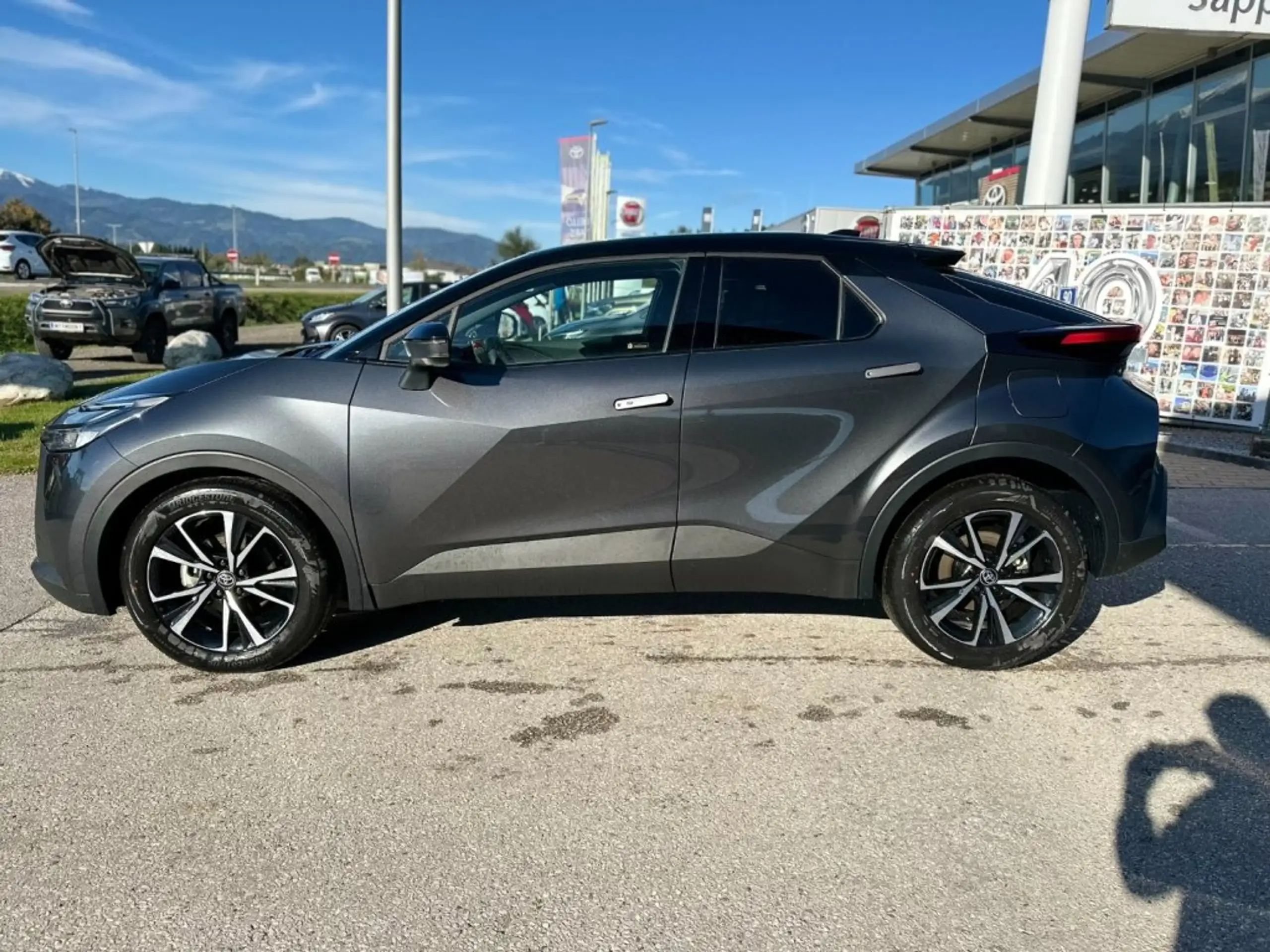 Toyota - C-HR