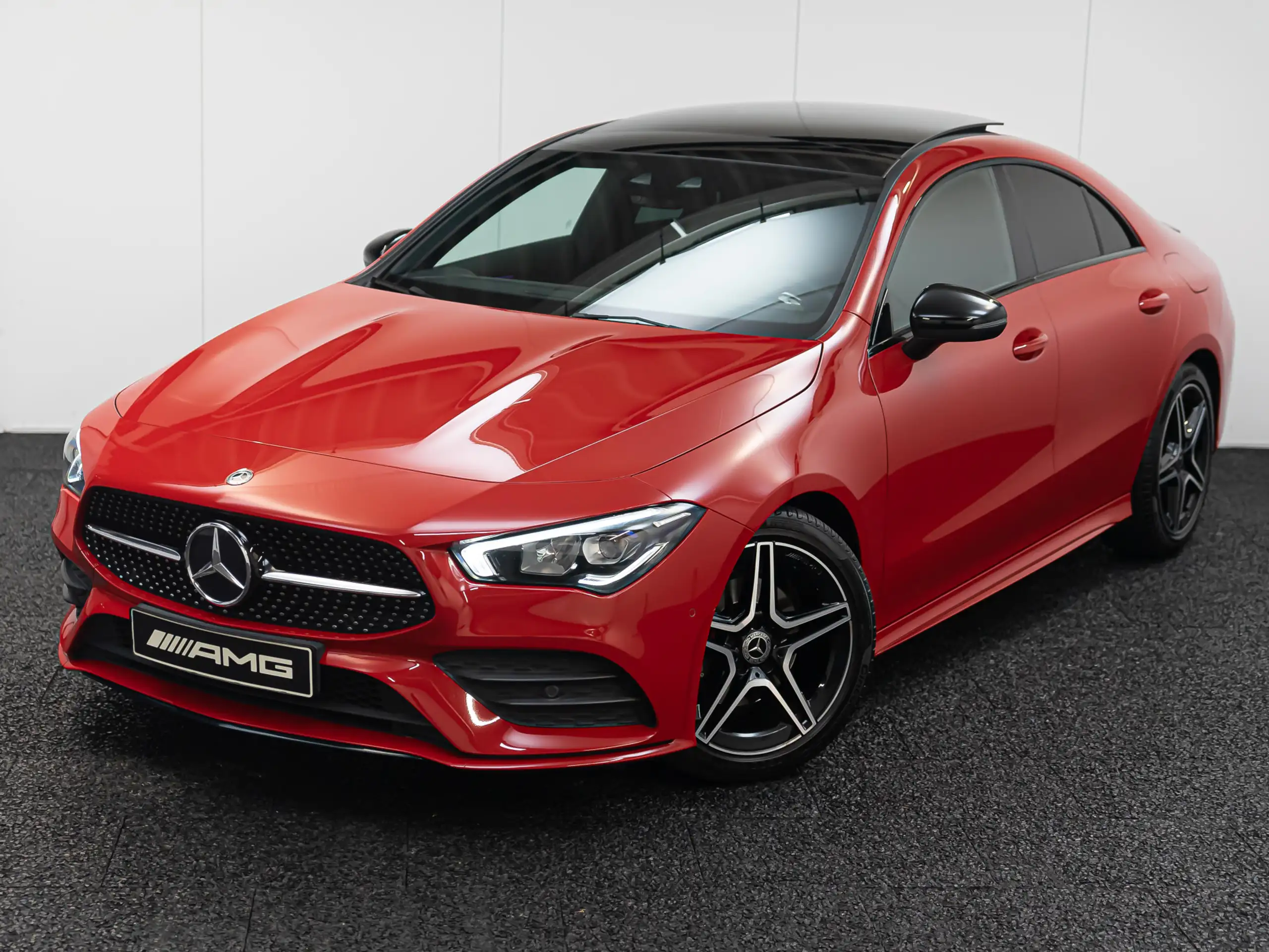 Mercedes-Benz - CLA 180