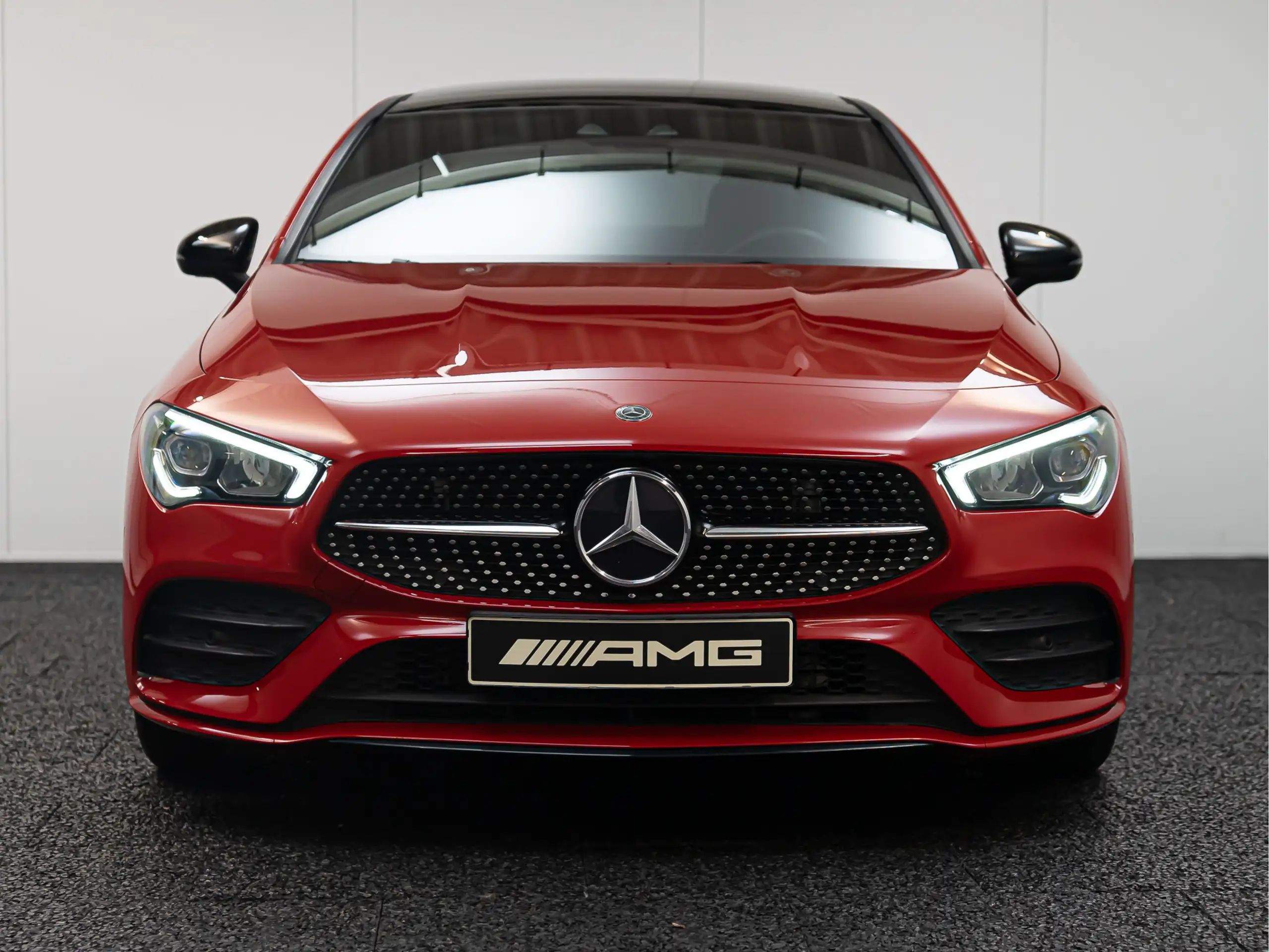 Mercedes-Benz - CLA 180