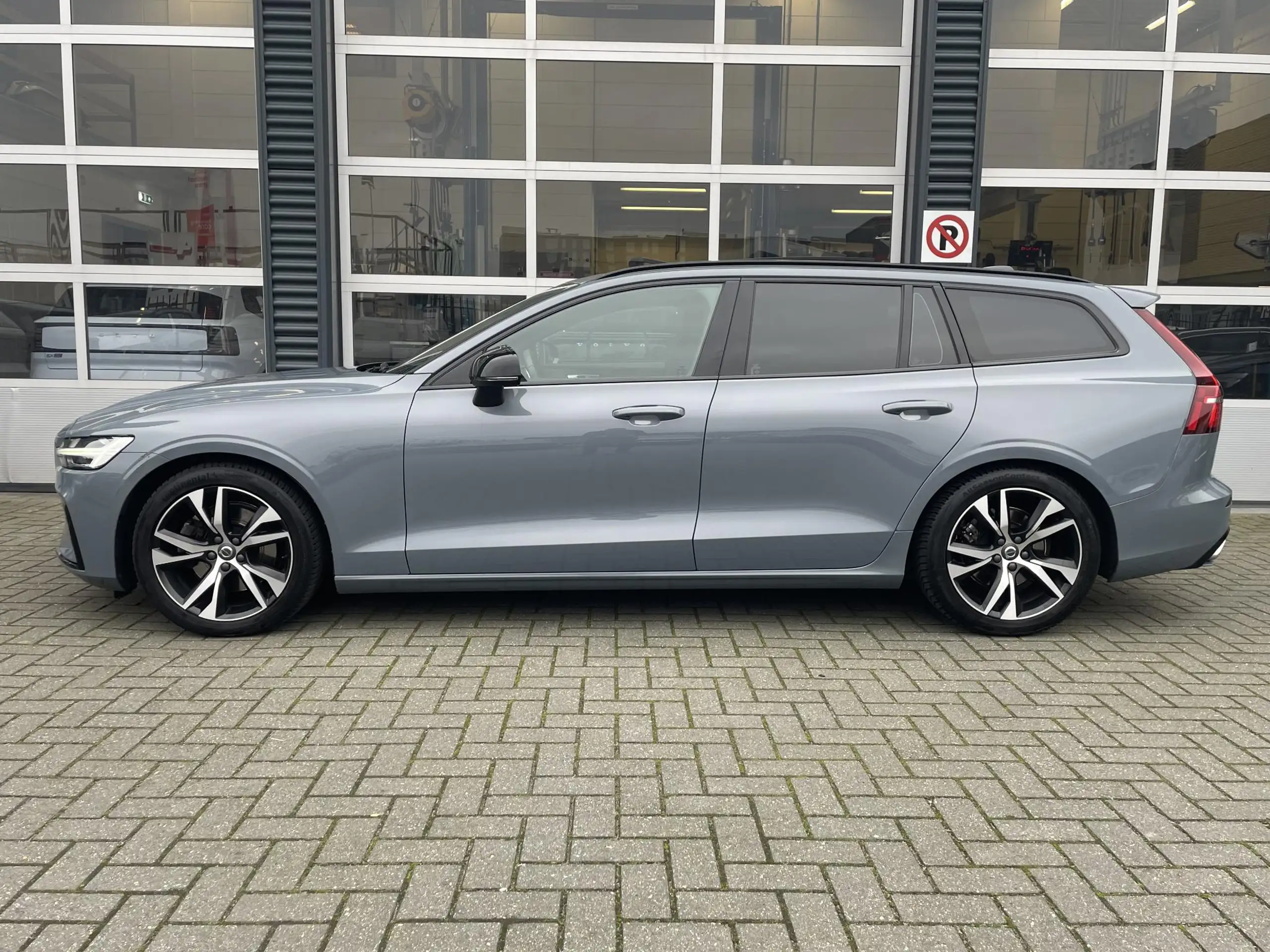 Volvo - V60