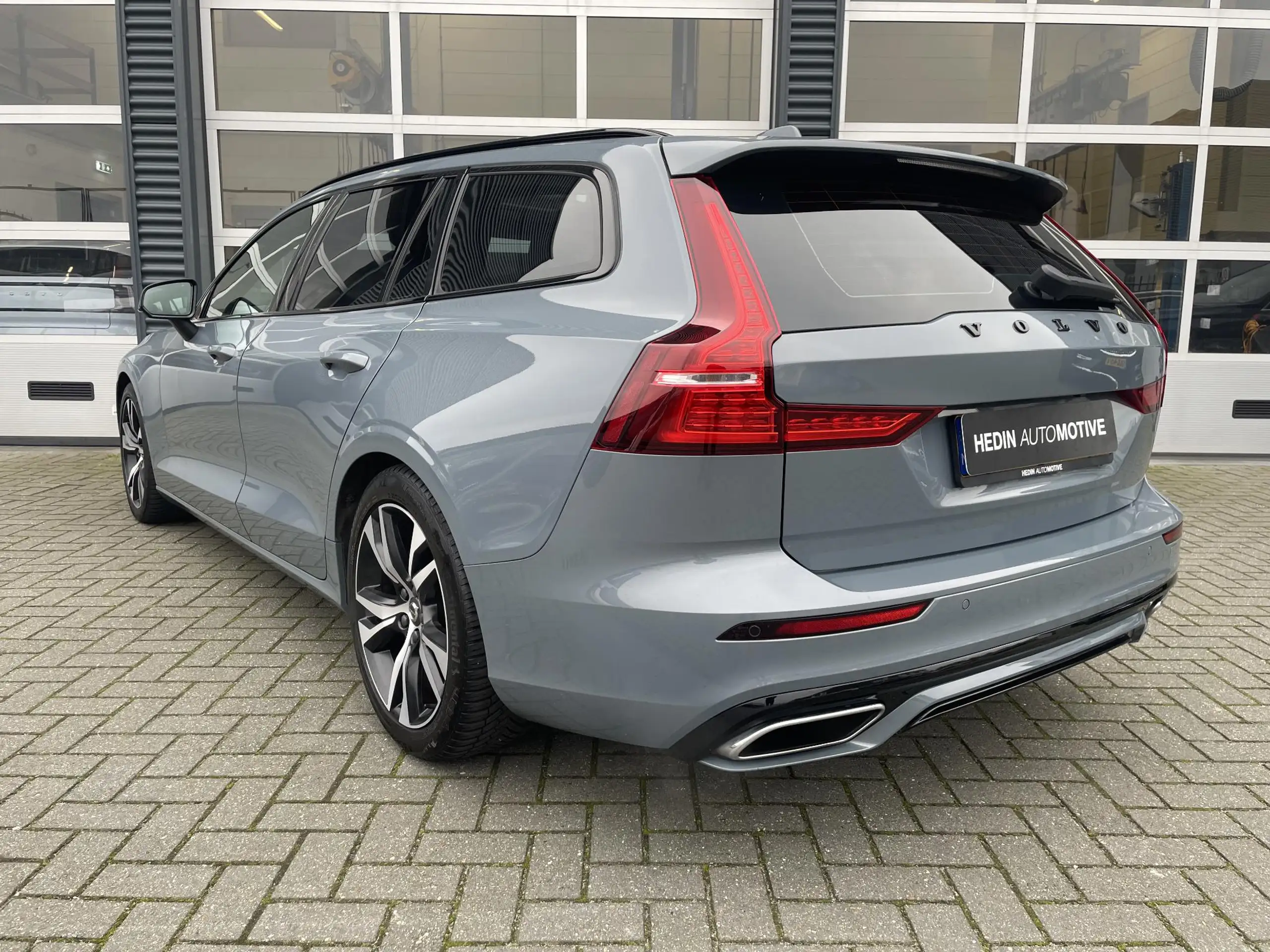 Volvo - V60