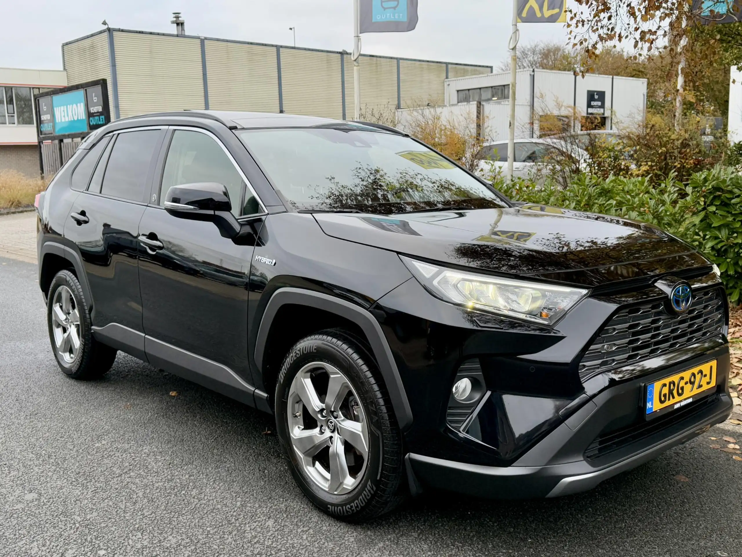 Toyota - RAV 4