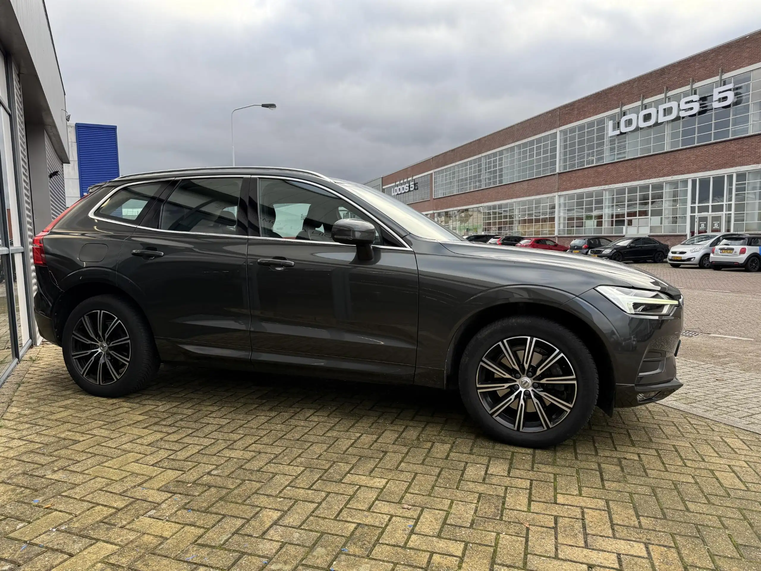 Volvo - XC60