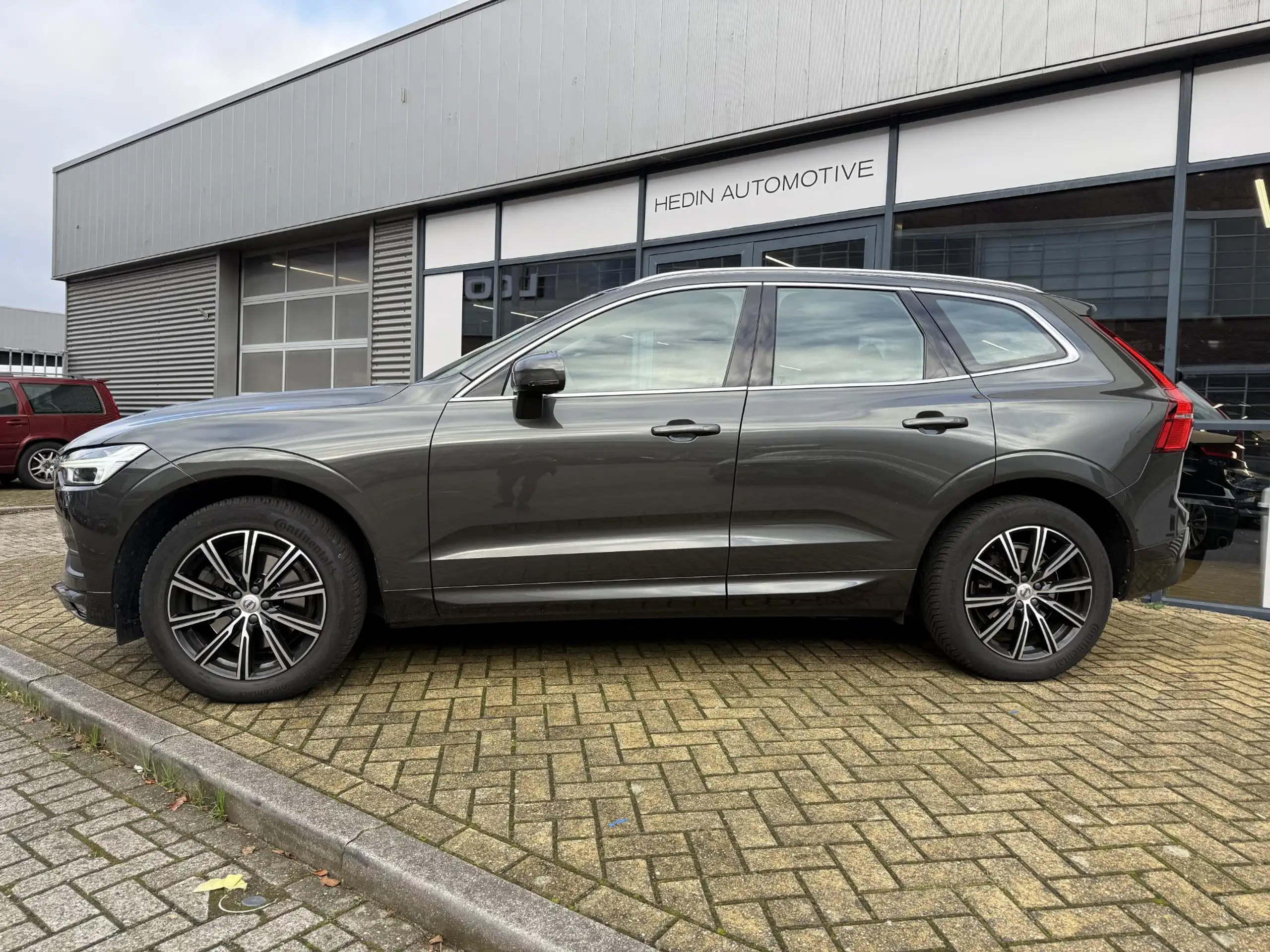 Volvo - XC60